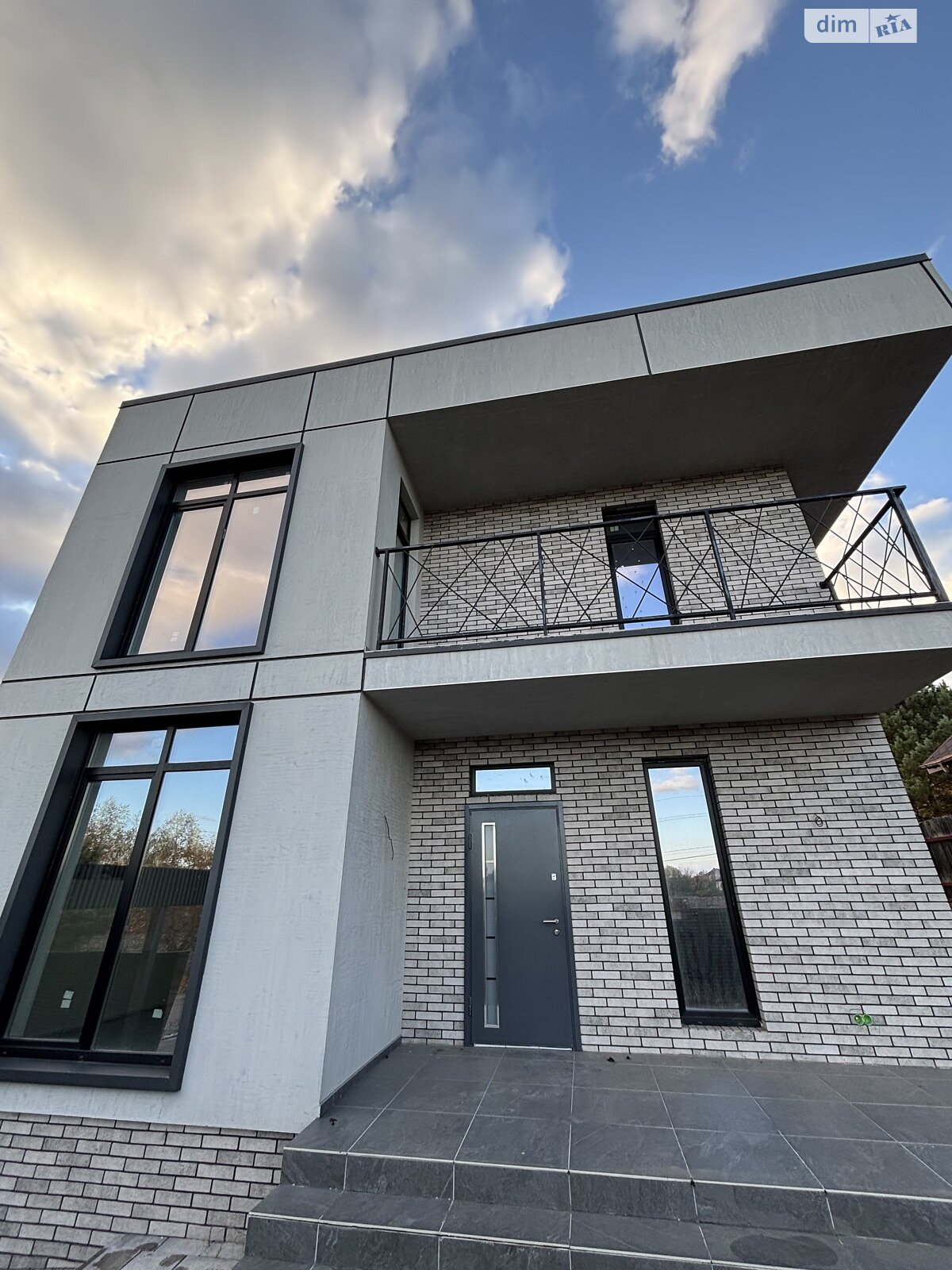 двоповерховий будинок з балконом, 162.3 кв. м, цегла. Продаж у Іванковичах фото 1 двоповерховий будинок з балконом, 162.3 кв. м, цегла. Продаж у Іванковичах фото 1