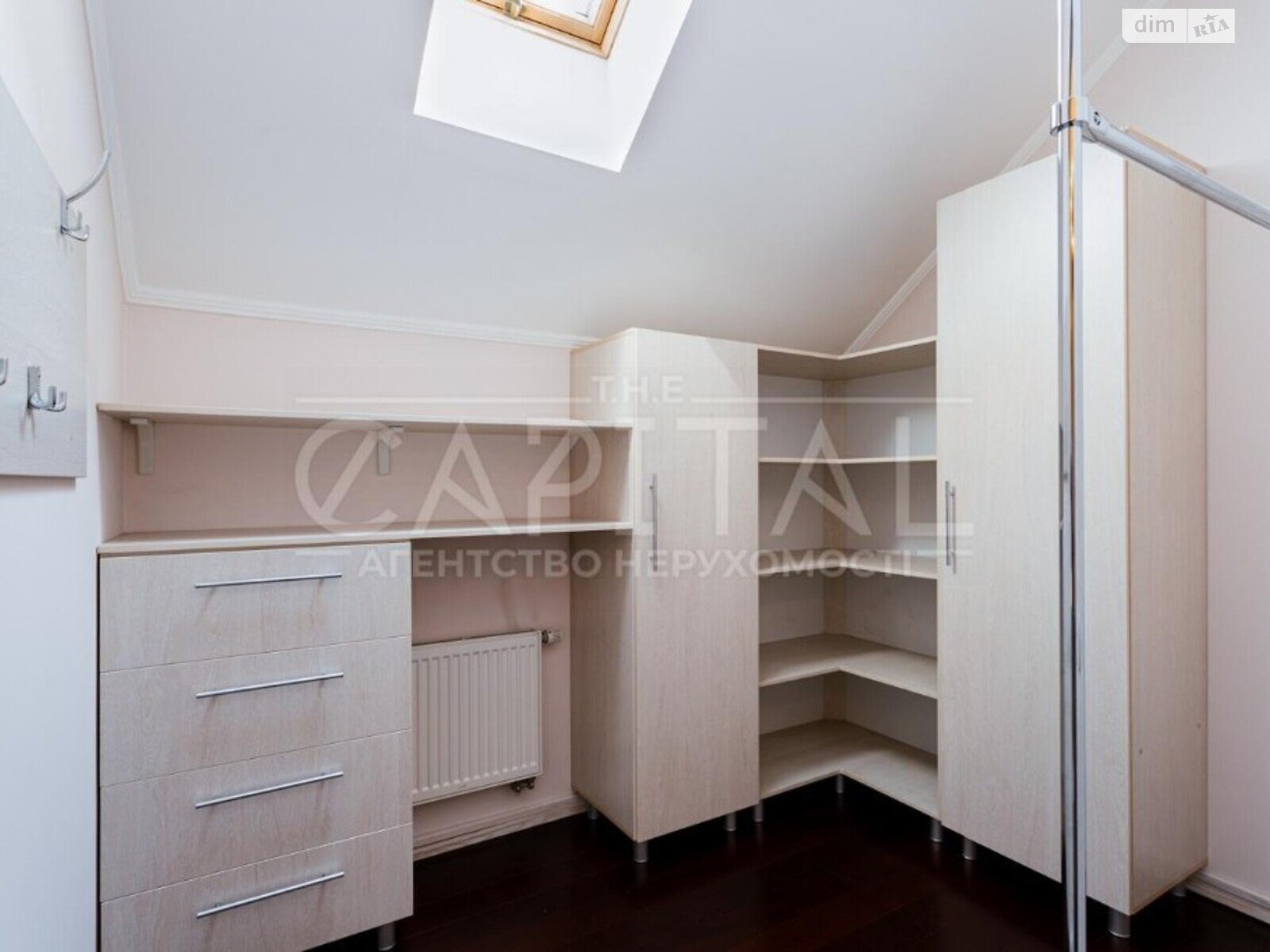 двухэтажный дом с отоплением, 363 кв. м, кирпич. Продажа в Иванковичах фото 1 двухэтажный дом с отоплением, 363 кв. м, кирпич. Продажа в Иванковичах фото 1