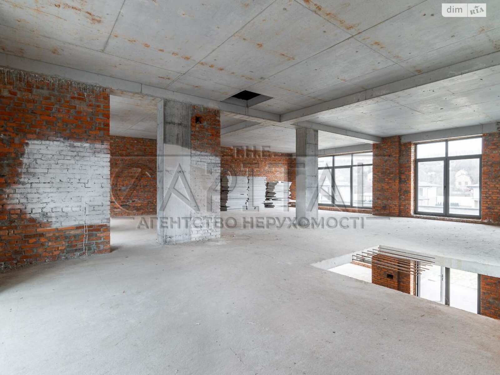 двоповерховий будинок з балконом, 256 кв. м, кирпич. Продаж у Іванковичах фото 1 двоповерховий будинок з балконом, 256 кв. м, кирпич. Продаж у Іванковичах фото 1