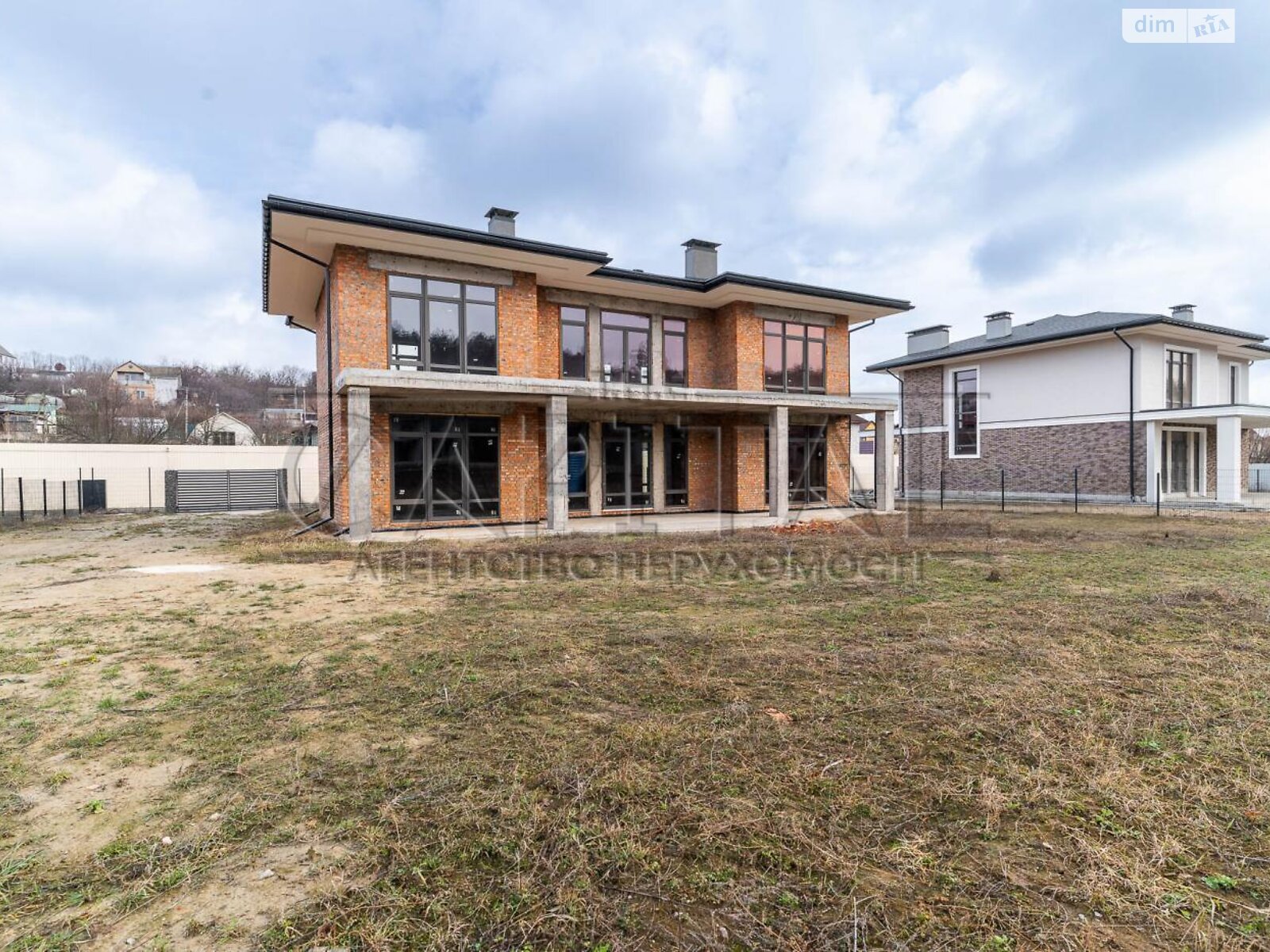 двоповерховий будинок з балконом, 256 кв. м, кирпич. Продаж у Іванковичах фото 1 двоповерховий будинок з балконом, 256 кв. м, кирпич. Продаж у Іванковичах фото 1