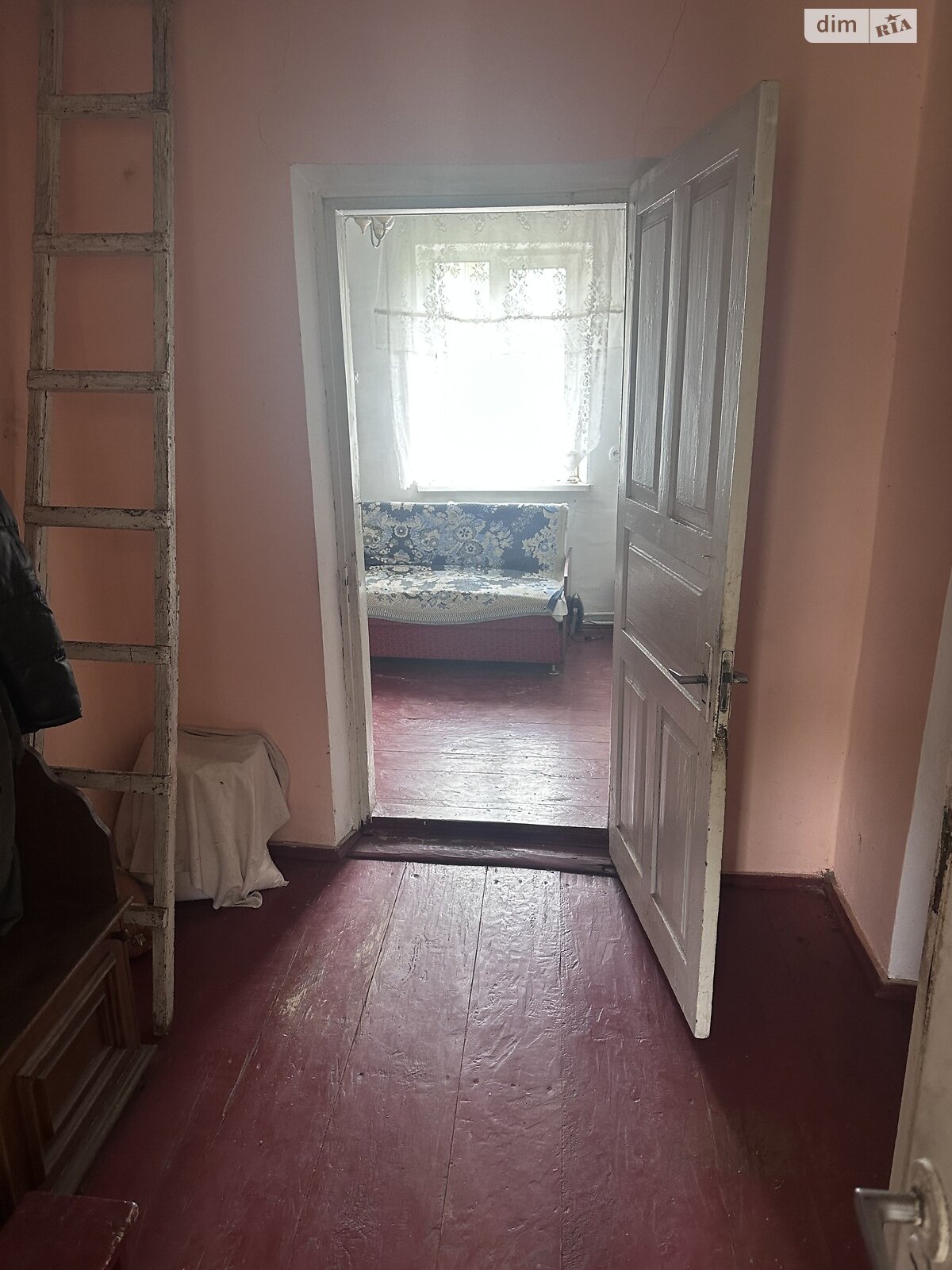 одноэтажный дом с гаражом, 96 кв. м, кирпич. Продажа в Иванковцах фото 1 одноэтажный дом с гаражом, 96 кв. м, кирпич. Продажа в Иванковцах фото 1