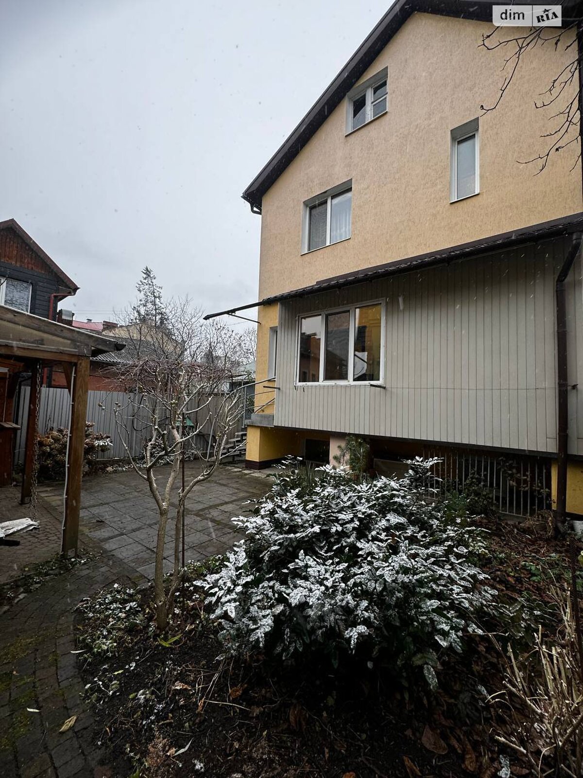 трехэтажный дом с верандой, 156 кв. м, кирпич. Продажа в Ивано-Франковске район Арсенал фото 1