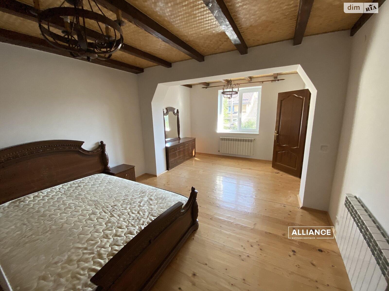 двоповерховий будинок з гаражем, 228.7 кв. м, кирпич. Продаж в Івано-Франківську, район Брати фото 1 двоповерховий будинок з гаражем, 228.7 кв. м, кирпич. Продаж в Івано-Франківську, район Брати фото 1
