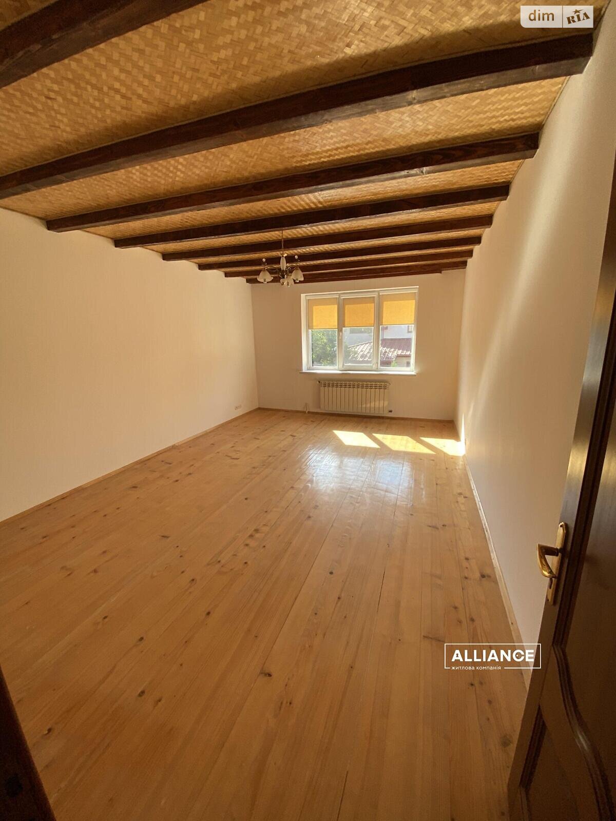 двоповерховий будинок з гаражем, 228.7 кв. м, кирпич. Продаж в Івано-Франківську, район Брати фото 1 двоповерховий будинок з гаражем, 228.7 кв. м, кирпич. Продаж в Івано-Франківську, район Брати фото 1