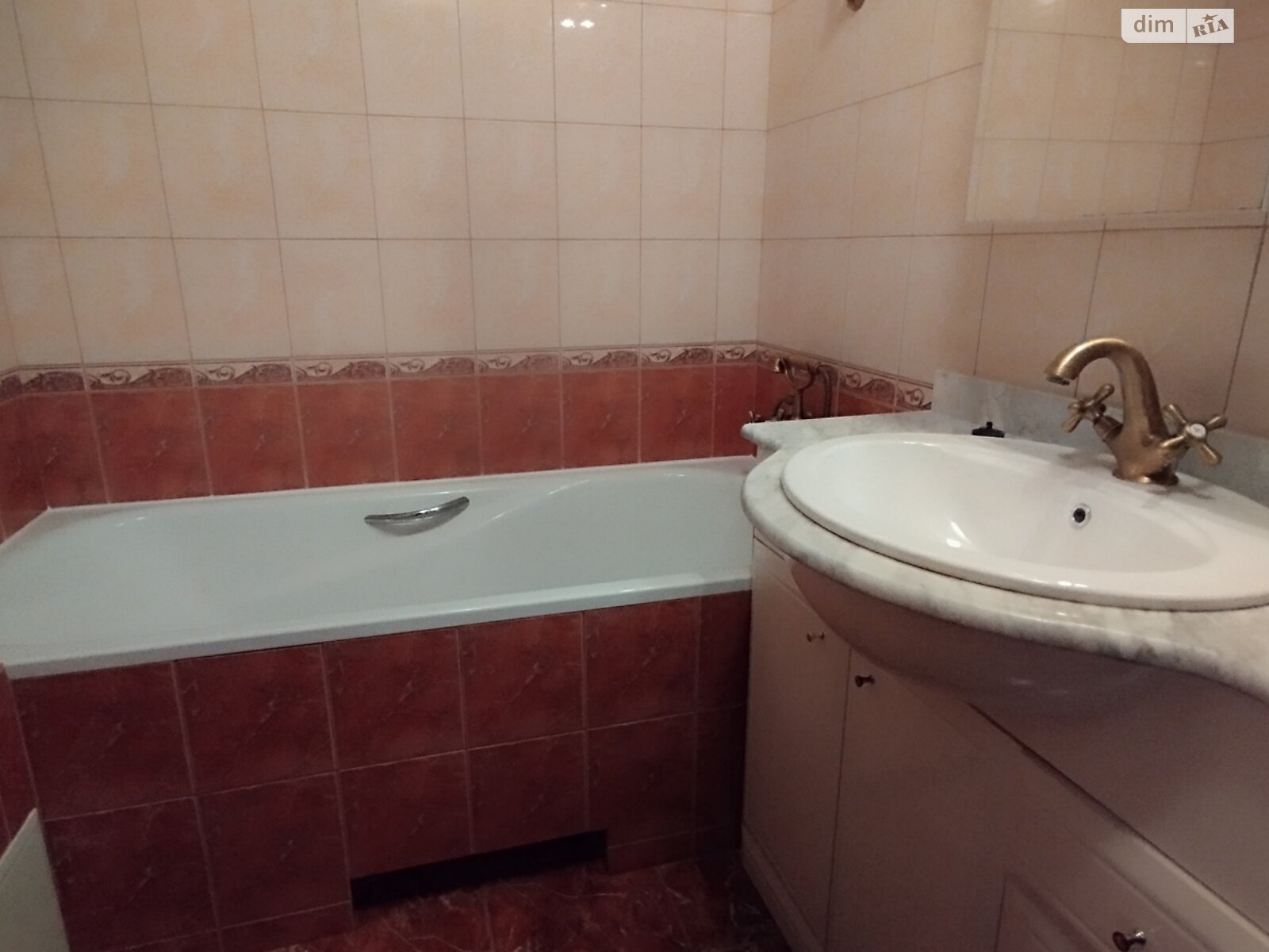 двоповерховий будинок з гаражем, 228.7 кв. м, кирпич. Продаж в Івано-Франківську, район Брати фото 1 двоповерховий будинок з гаражем, 228.7 кв. м, кирпич. Продаж в Івано-Франківську, район Брати фото 1