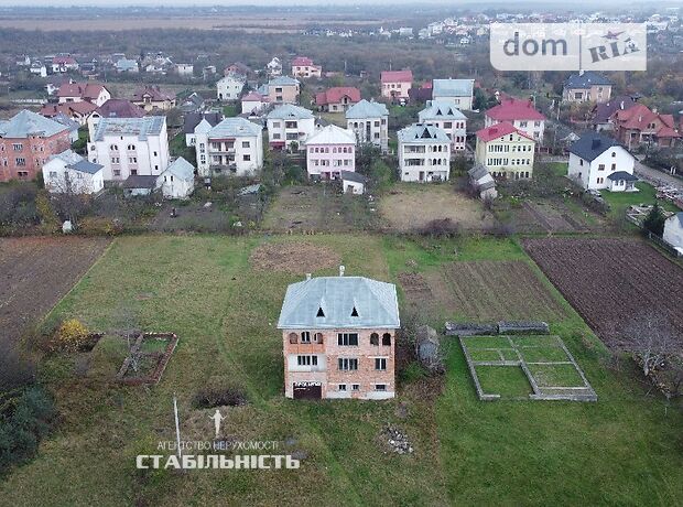 трехэтажный дом с подвалом, 120 кв. м, кирпич. Продажа в Черниеве (Ивано-Франковская обл.) фото 1 трехэтажный дом с подвалом, 120 кв. м, кирпич. Продажа в Черниеве (Ивано-Франковская обл.) фото 1