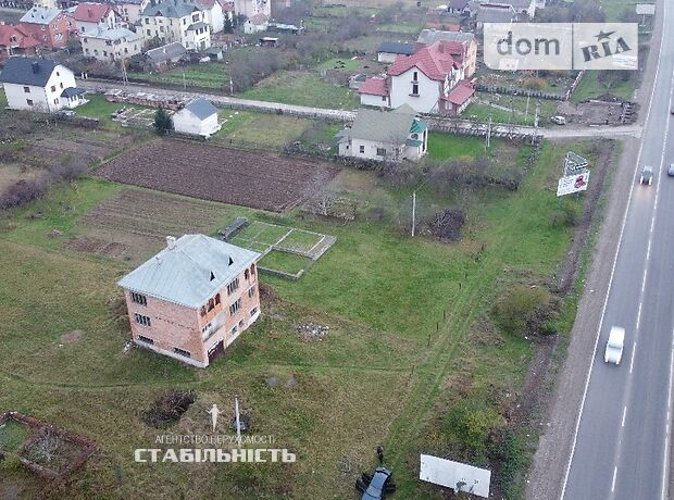 трехэтажный дом с подвалом, 120 кв. м, кирпич. Продажа в Черниеве (Ивано-Франковская обл.) фото 1 трехэтажный дом с подвалом, 120 кв. м, кирпич. Продажа в Черниеве (Ивано-Франковская обл.) фото 1