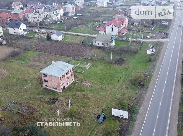 трехэтажный дом с подвалом, 120 кв. м, кирпич. Продажа в Черниеве (Ивано-Франковская обл.) фото 1 трехэтажный дом с подвалом, 120 кв. м, кирпич. Продажа в Черниеве (Ивано-Франковская обл.) фото 1