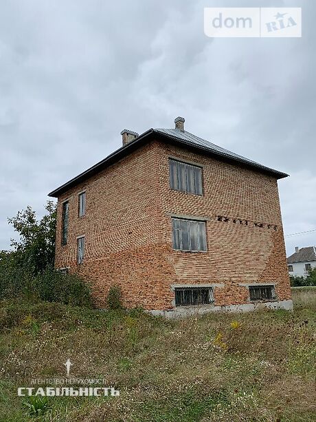 трехэтажный дом с подвалом, 120 кв. м, кирпич. Продажа в Черниеве (Ивано-Франковская обл.) фото 1 трехэтажный дом с подвалом, 120 кв. м, кирпич. Продажа в Черниеве (Ивано-Франковская обл.) фото 1
