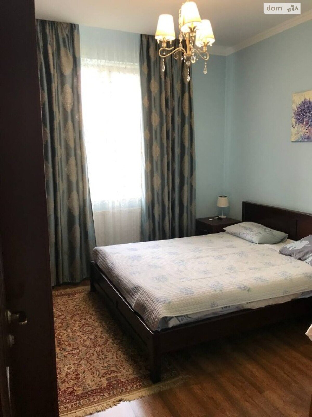 двухэтажный дом с ремонтом, 320 кв. м, кирпич. Продажа в Черниеве фото 1