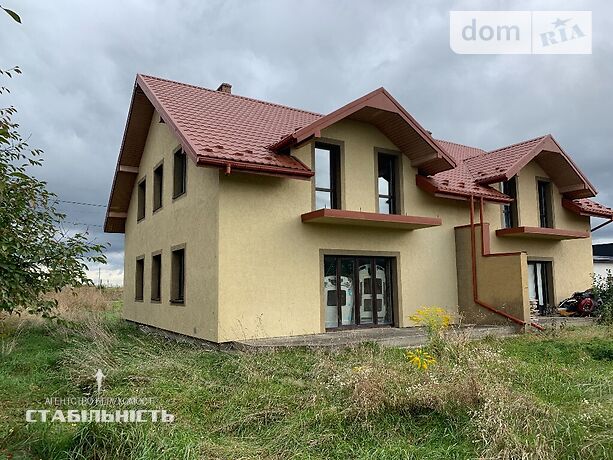 двухэтажный дом с гаражом, 210 кв. м, кирпич. Продажа в Черниеве (Ивано-Франковская обл.) фото 1 двухэтажный дом с гаражом, 210 кв. м, кирпич. Продажа в Черниеве (Ивано-Франковская обл.) фото 1