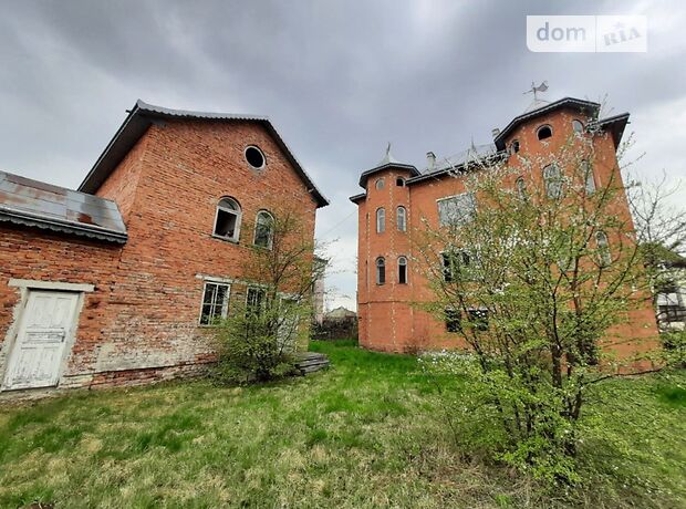 трехэтажный дом с мансардой, 722 кв. м, кирпич. Продажа в Черниеве (Ивано-Франковская обл.) фото 1 трехэтажный дом с мансардой, 722 кв. м, кирпич. Продажа в Черниеве (Ивано-Франковская обл.) фото 1