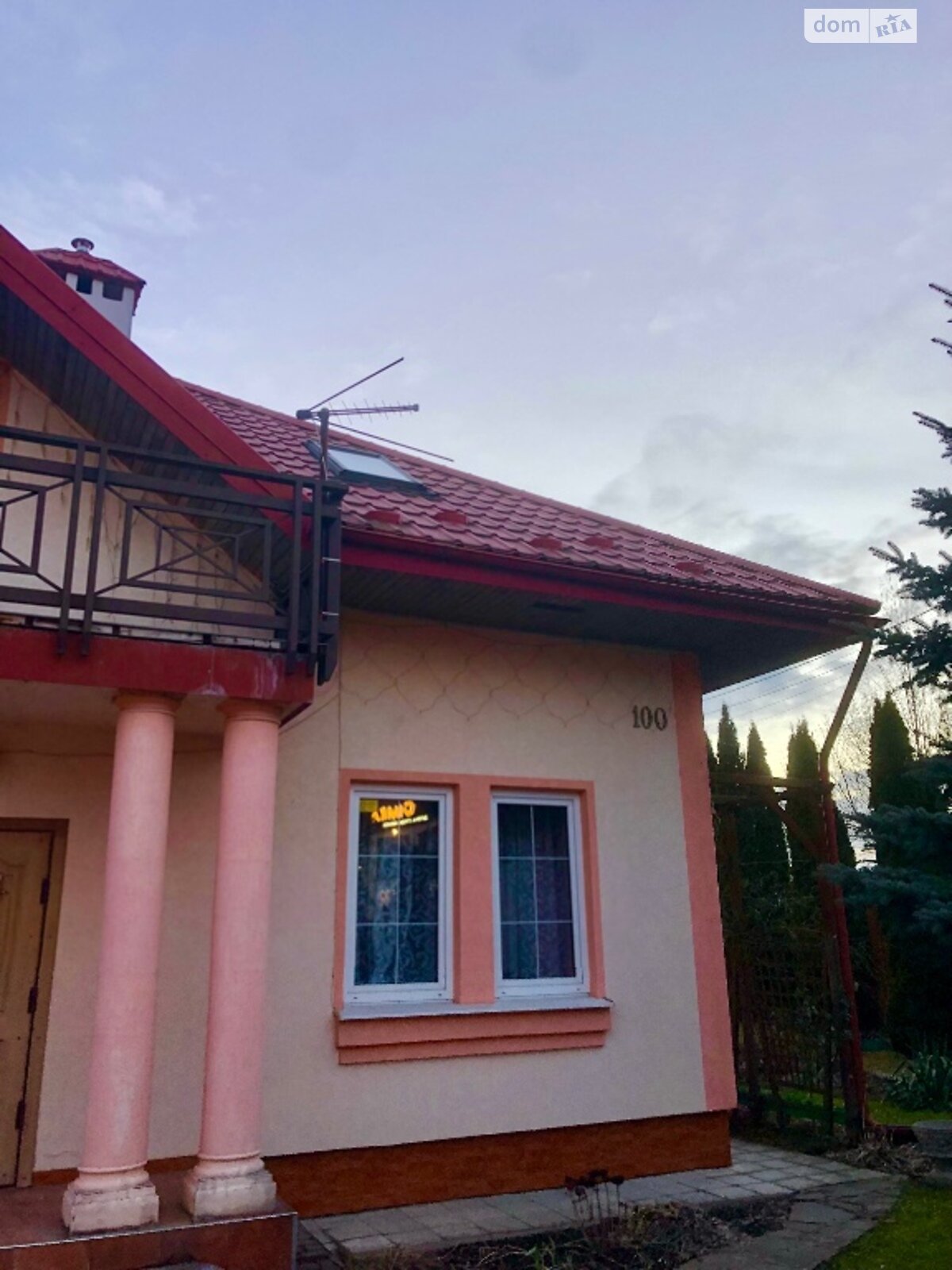 двухэтажный дом с балконом, 200 кв. м, кирпич. Продажа в Ивано-Франковске фото 1 двухэтажный дом с балконом, 200 кв. м, кирпич. Продажа в Ивано-Франковске фото 1