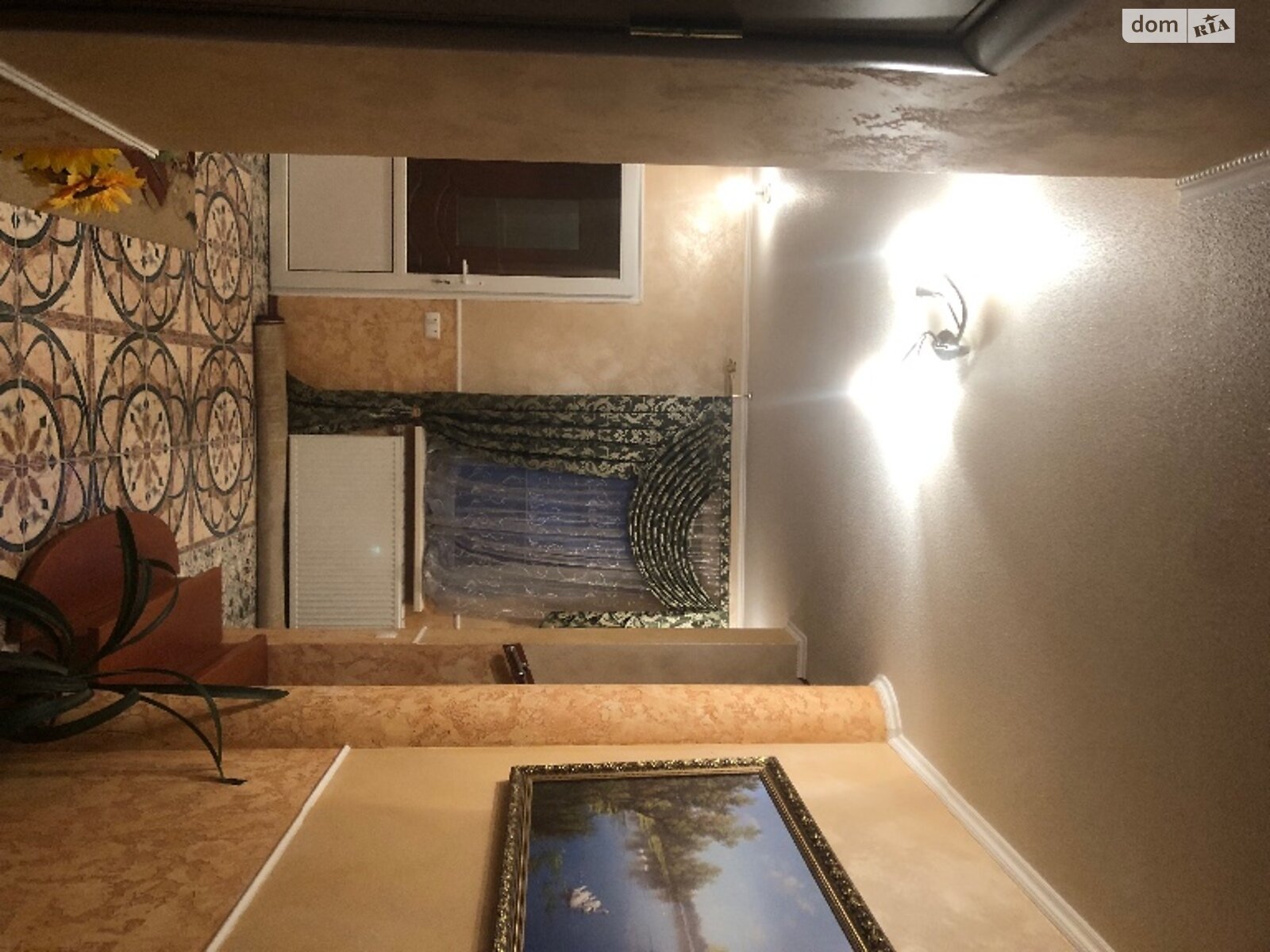 двухэтажный дом с балконом, 200 кв. м, кирпич. Продажа в Ивано-Франковске фото 1 двухэтажный дом с балконом, 200 кв. м, кирпич. Продажа в Ивано-Франковске фото 1