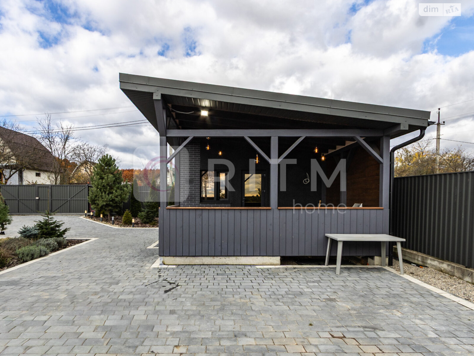 одноэтажный дом с отоплением, 40 кв. м, кирпич. Продажа в Ивано-Франковске фото 1 одноэтажный дом с отоплением, 40 кв. м, кирпич. Продажа в Ивано-Франковске фото 1