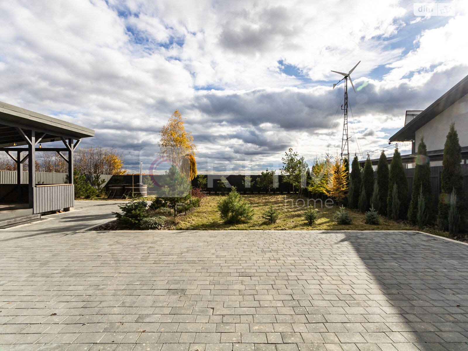 одноэтажный дом с отоплением, 40 кв. м, кирпич. Продажа в Ивано-Франковске фото 1 одноэтажный дом с отоплением, 40 кв. м, кирпич. Продажа в Ивано-Франковске фото 1