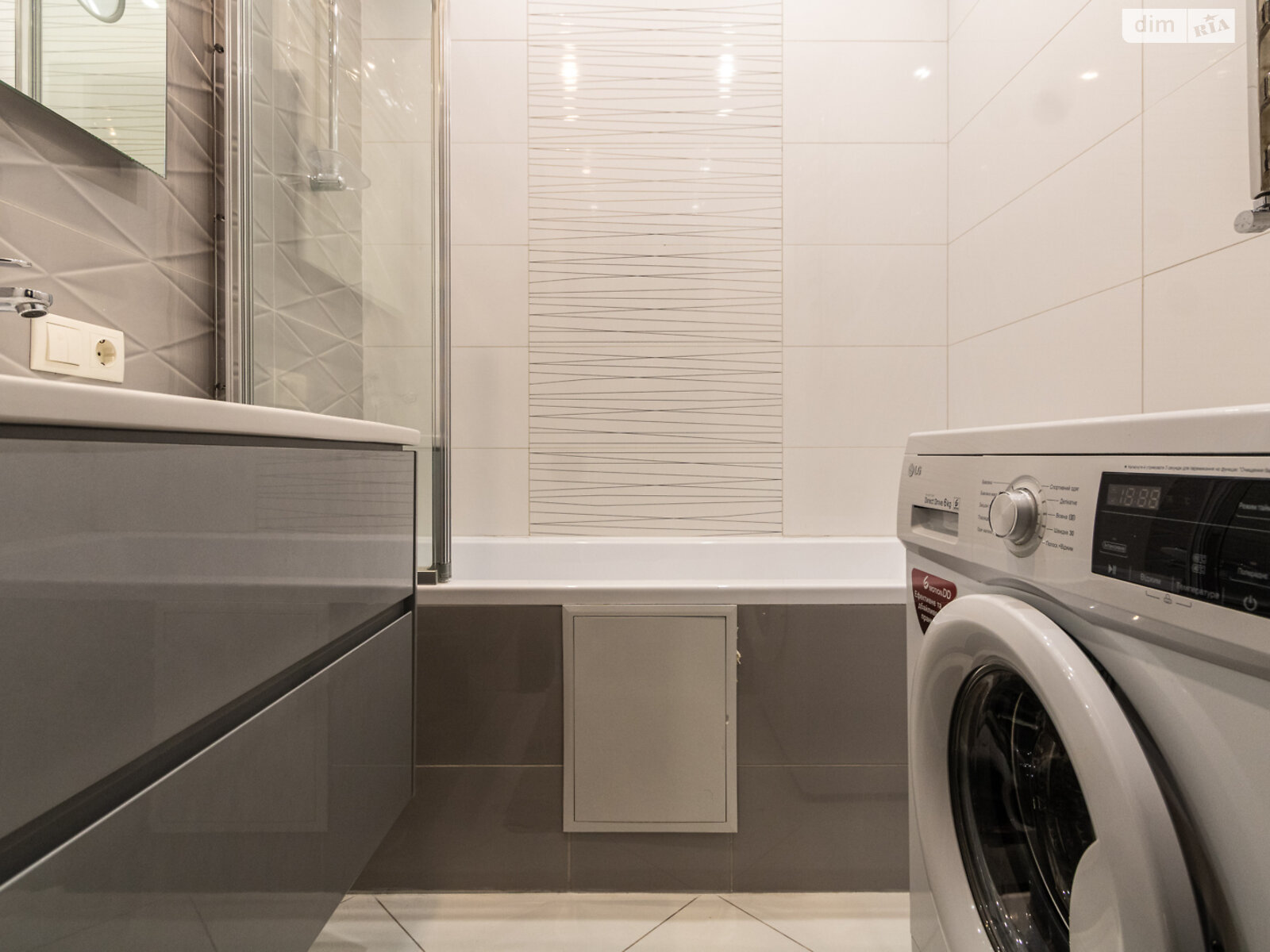 одноэтажный дом с отоплением, 40 кв. м, кирпич. Продажа в Ивано-Франковске фото 1 одноэтажный дом с отоплением, 40 кв. м, кирпич. Продажа в Ивано-Франковске фото 1