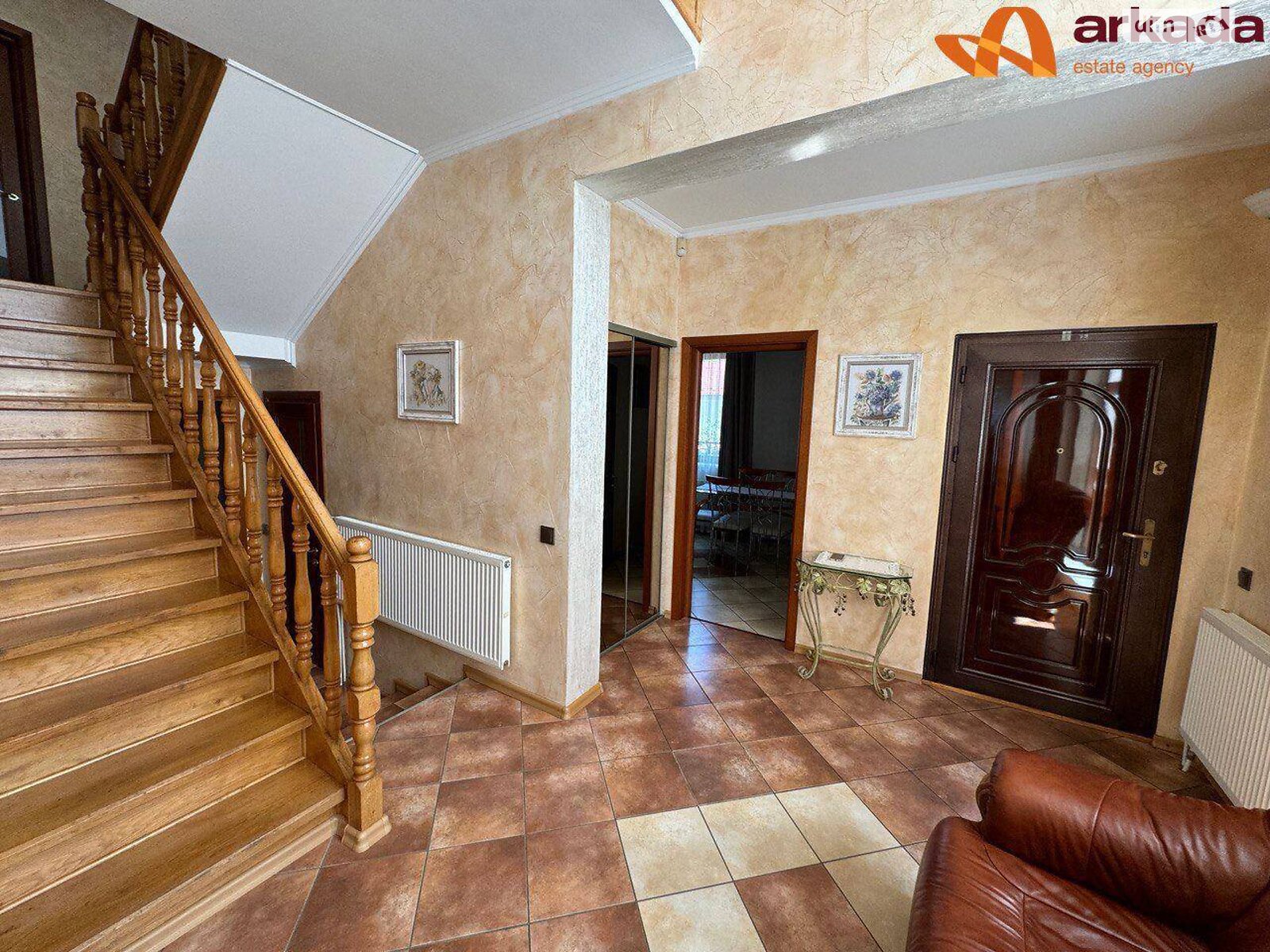 двухэтажный дом с верандой, 235 кв. м, кирпич. Продажа в Ивано-Франковске район Горка фото 1 двухэтажный дом с верандой, 235 кв. м, кирпич. Продажа в Ивано-Франковске район Горка фото 1