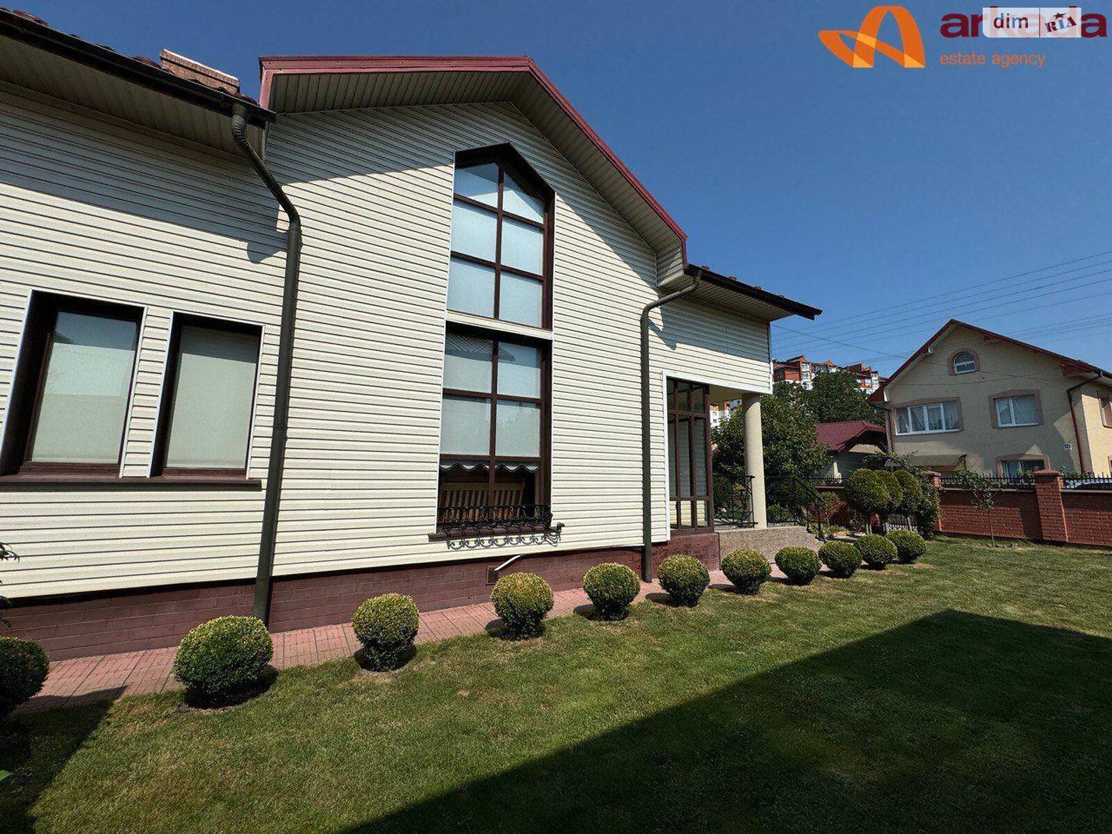 двухэтажный дом с верандой, 235 кв. м, кирпич. Продажа в Ивано-Франковске район Горка фото 1 двухэтажный дом с верандой, 235 кв. м, кирпич. Продажа в Ивано-Франковске район Горка фото 1