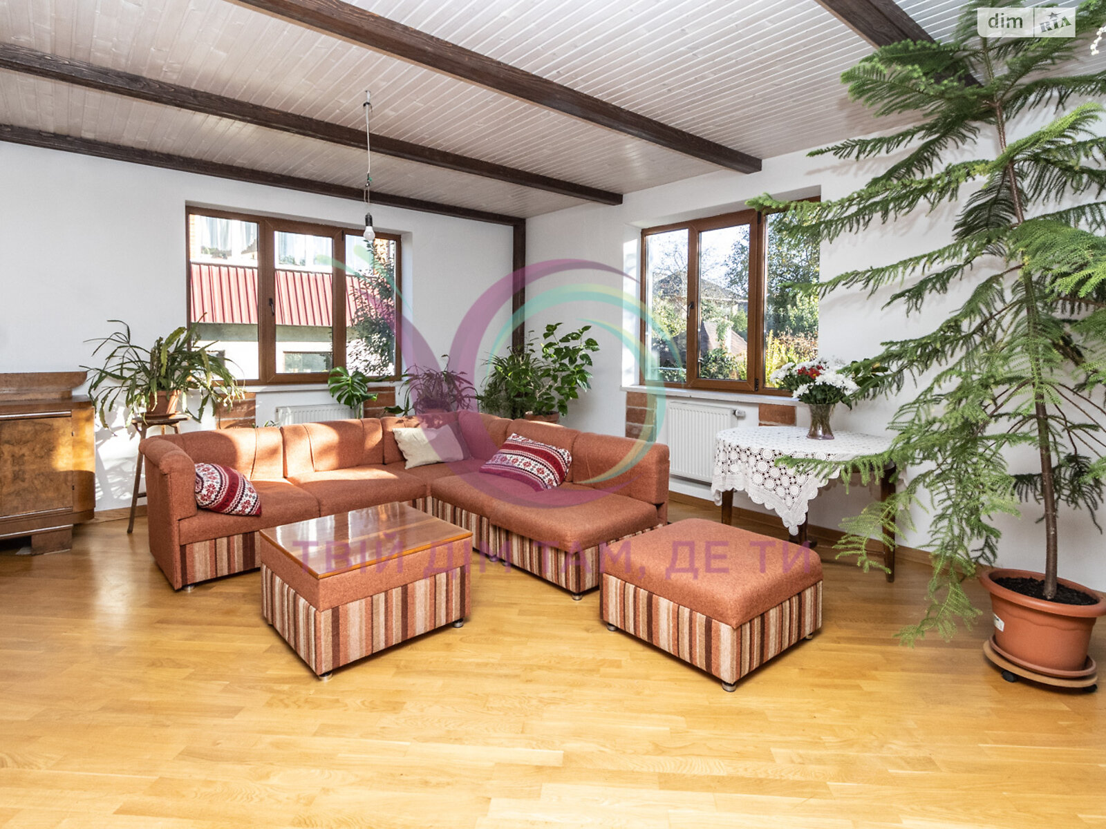 двоповерховий будинок, 290 кв. м, цегла. Продаж в Івано-Франківську фото 1 двоповерховий будинок, 290 кв. м, цегла. Продаж в Івано-Франківську фото 1
