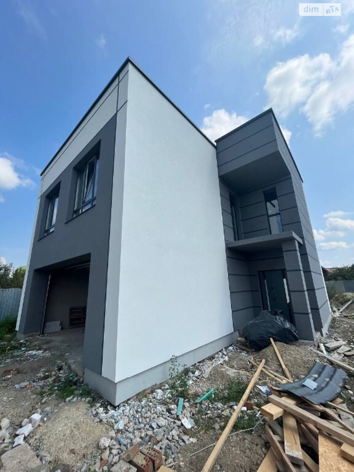 двухэтажный дом с балконом, 135 кв. м, кирпич. Продажа в Ивано-Франковске фото 1 двухэтажный дом с балконом, 135 кв. м, кирпич. Продажа в Ивано-Франковске фото 1