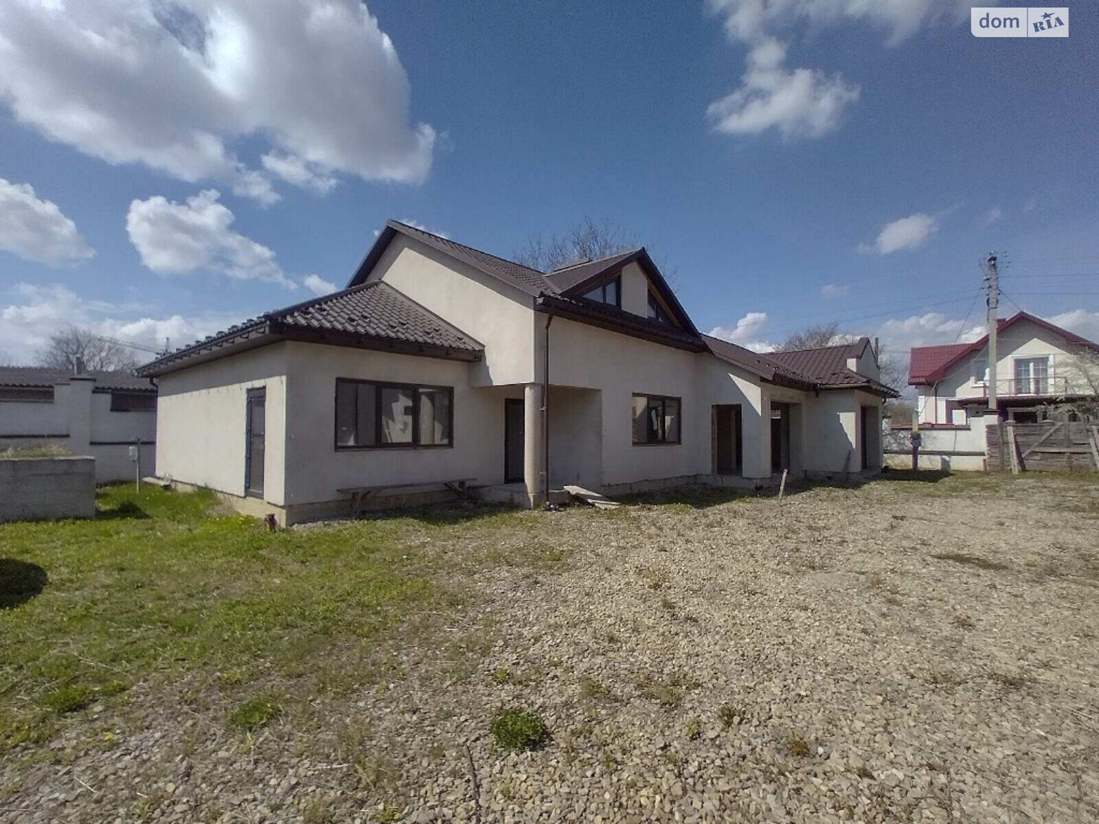 двухэтажный дом с балконом, 898 кв. м, кирпич. Продажа в Ивано-Франковске фото 1 двухэтажный дом с балконом, 898 кв. м, кирпич. Продажа в Ивано-Франковске фото 1