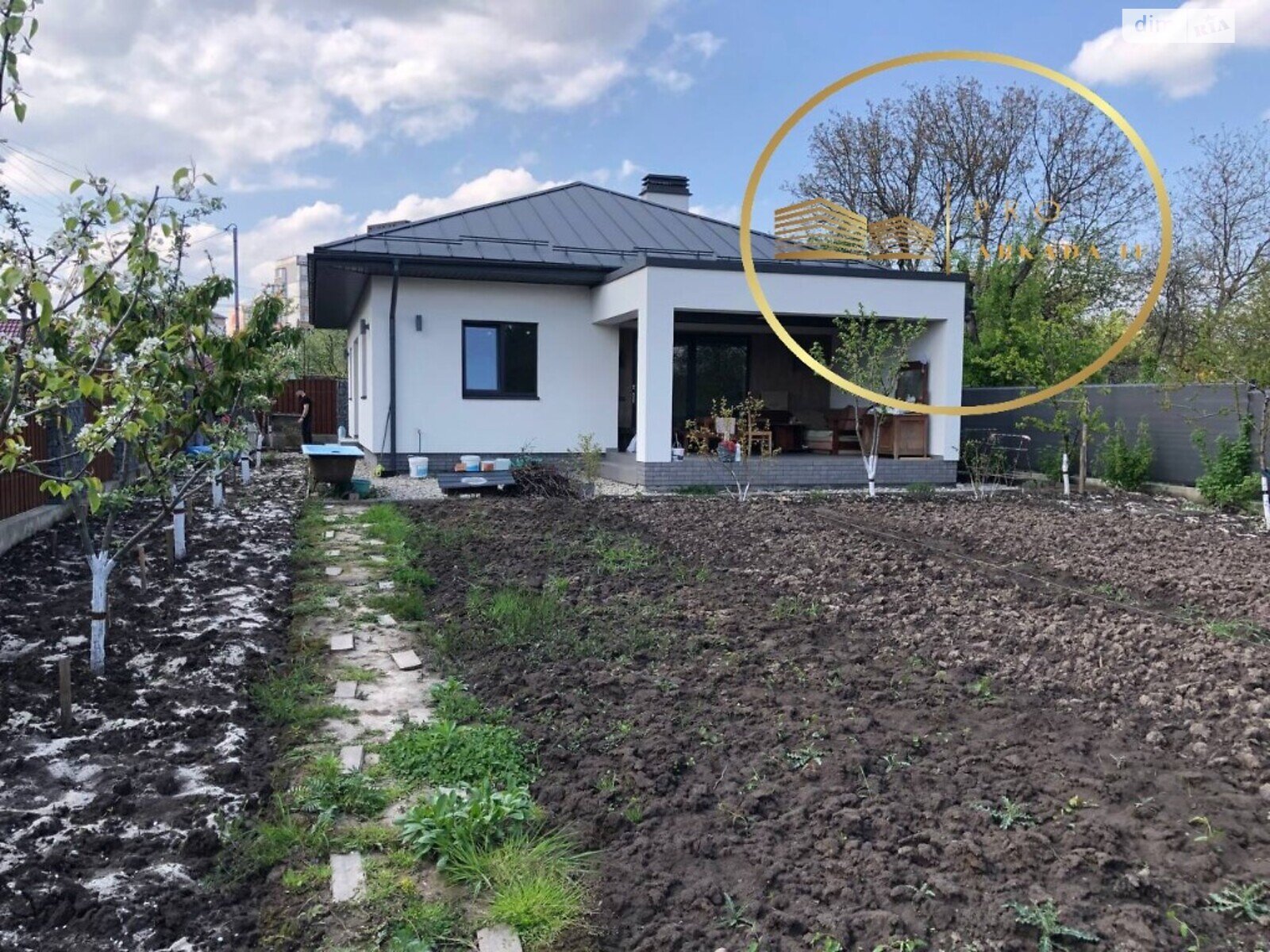 двухэтажный дом с верандой, 125 кв. м, кирпич. Продажа в Ивано-Франковске фото 1 двухэтажный дом с верандой, 125 кв. м, кирпич. Продажа в Ивано-Франковске фото 1