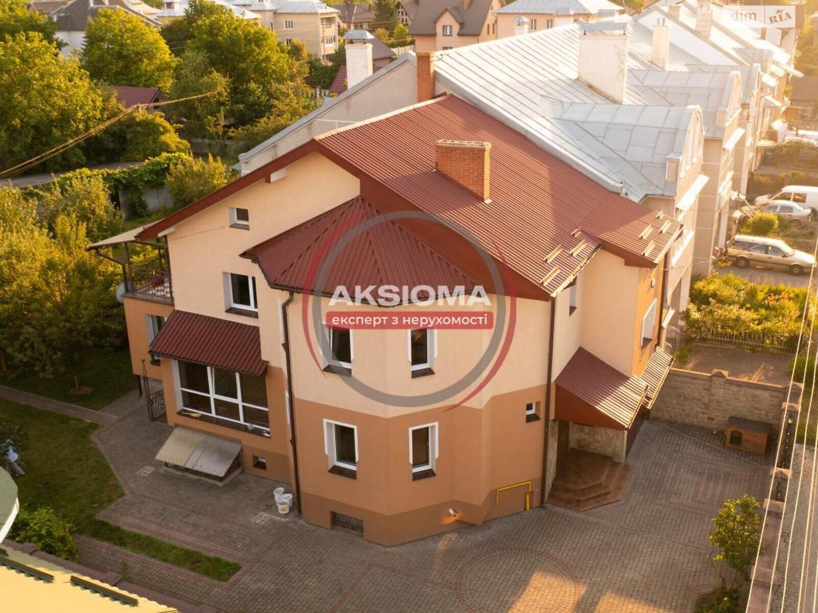 двухэтажный дом, 270 кв. м, кирпич. Продажа в Ивано-Франковске фото 1 двухэтажный дом, 270 кв. м, кирпич. Продажа в Ивано-Франковске фото 1