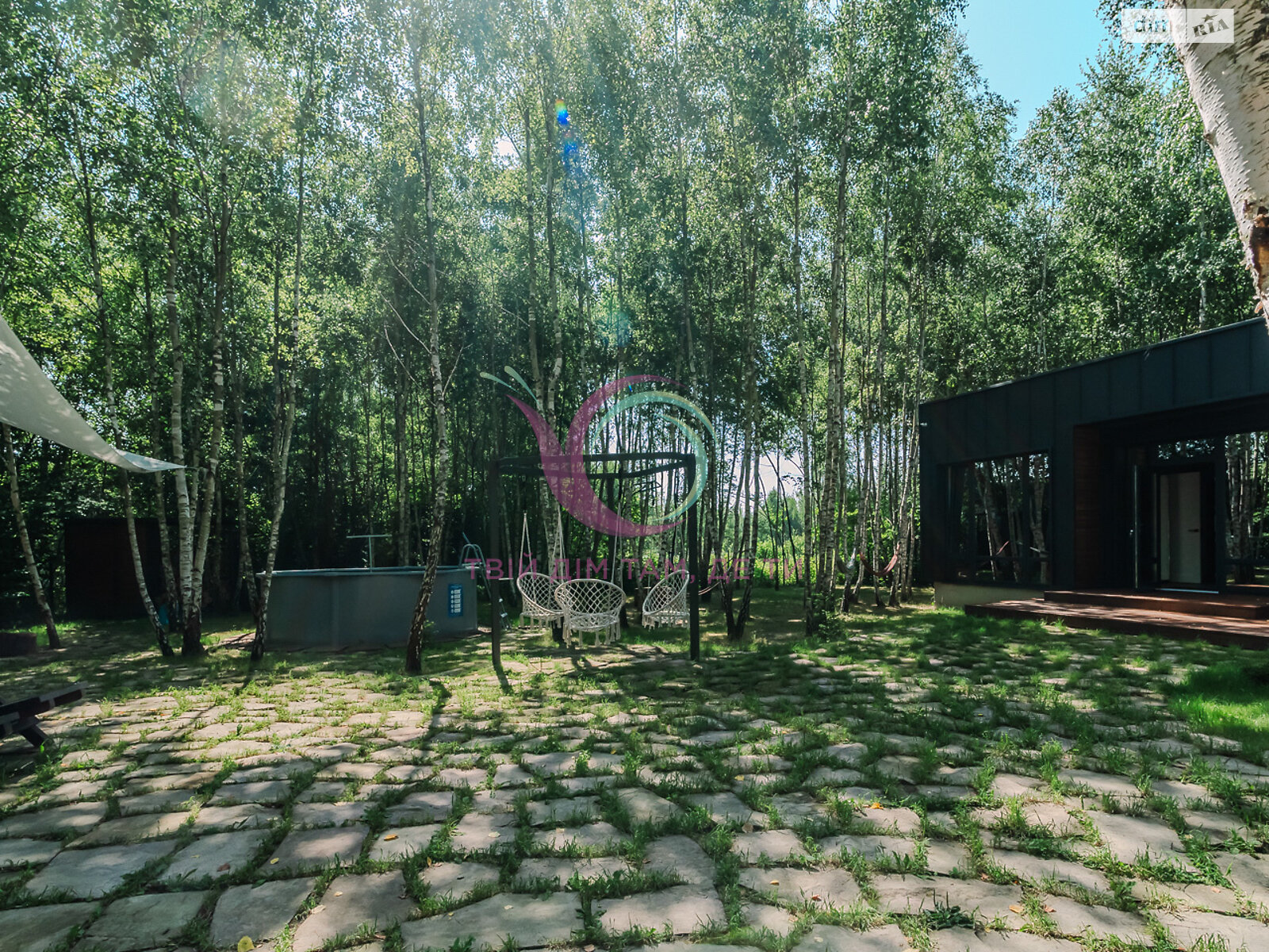 одноповерховий будинок бесідка, 135 кв. м, цегла. Продаж у Івано-Франківську фото 1 одноповерховий будинок бесідка, 135 кв. м, цегла. Продаж у Івано-Франківську фото 1