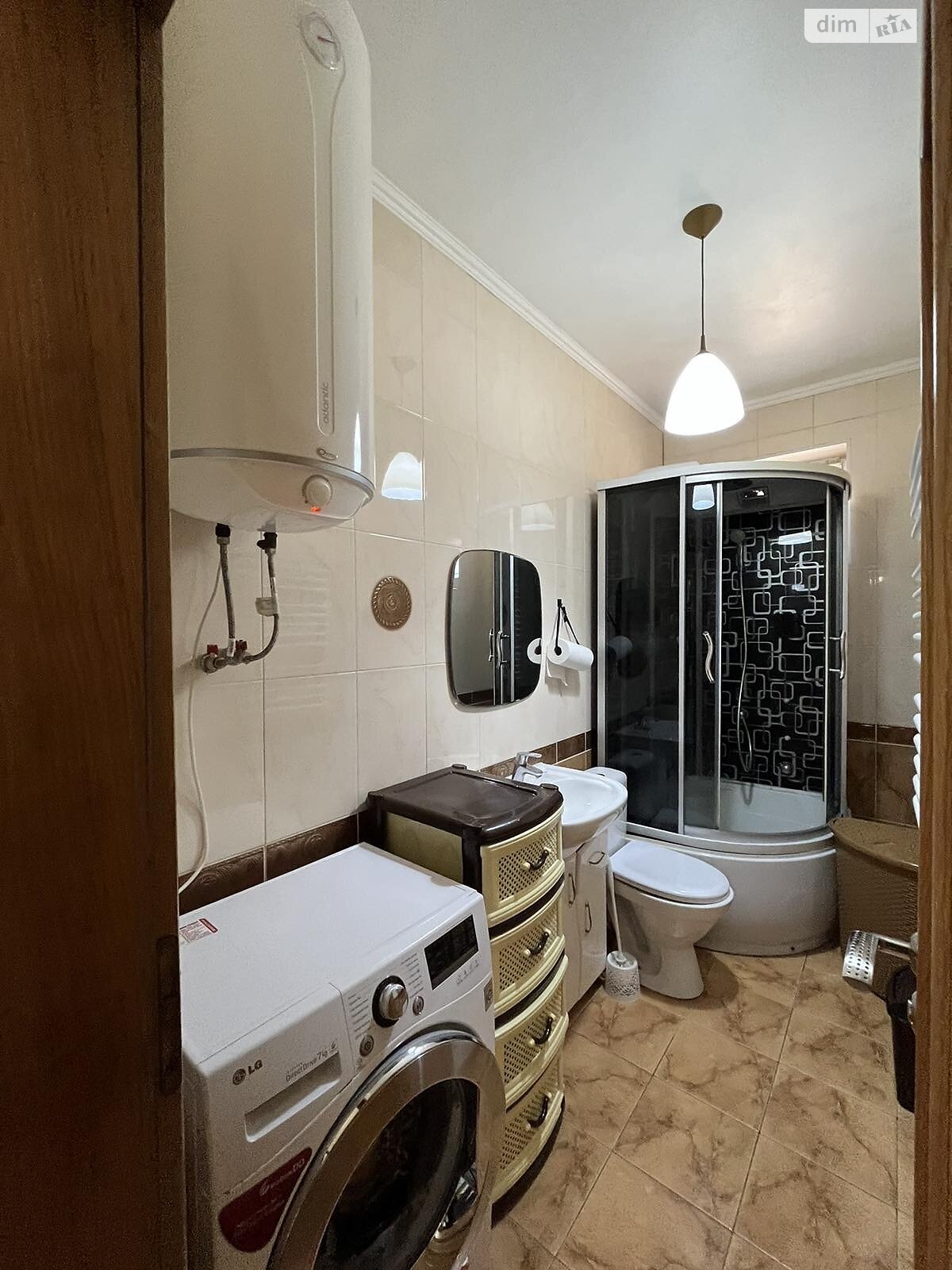 двухэтажный дом с верандой, 285 кв. м, кирпич. Продажа в Ивано-Франковске фото 1 двухэтажный дом с верандой, 285 кв. м, кирпич. Продажа в Ивано-Франковске фото 1