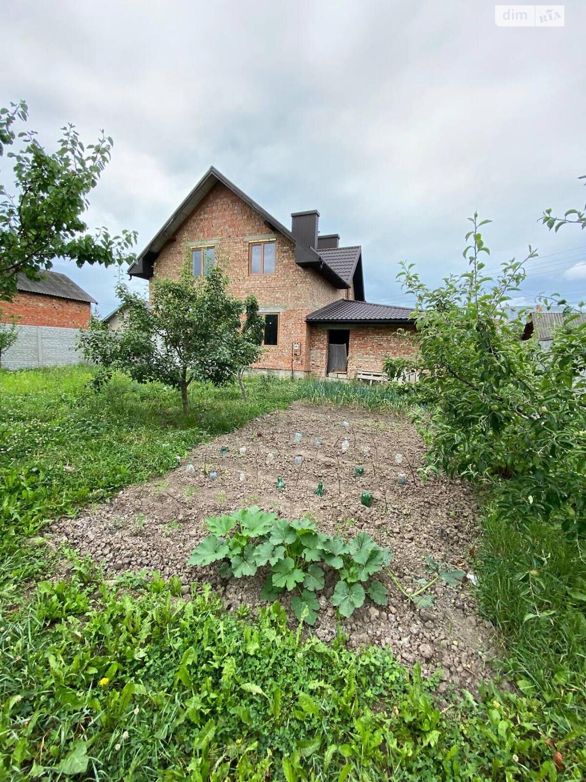 двухэтажный дом с гаражом, 181.5 кв. м, кирпич. Продажа в Ивано-Франковске район Коновальца Чорновола фото 1 двухэтажный дом с гаражом, 181.5 кв. м, кирпич. Продажа в Ивано-Франковске район Коновальца Чорновола фото 1