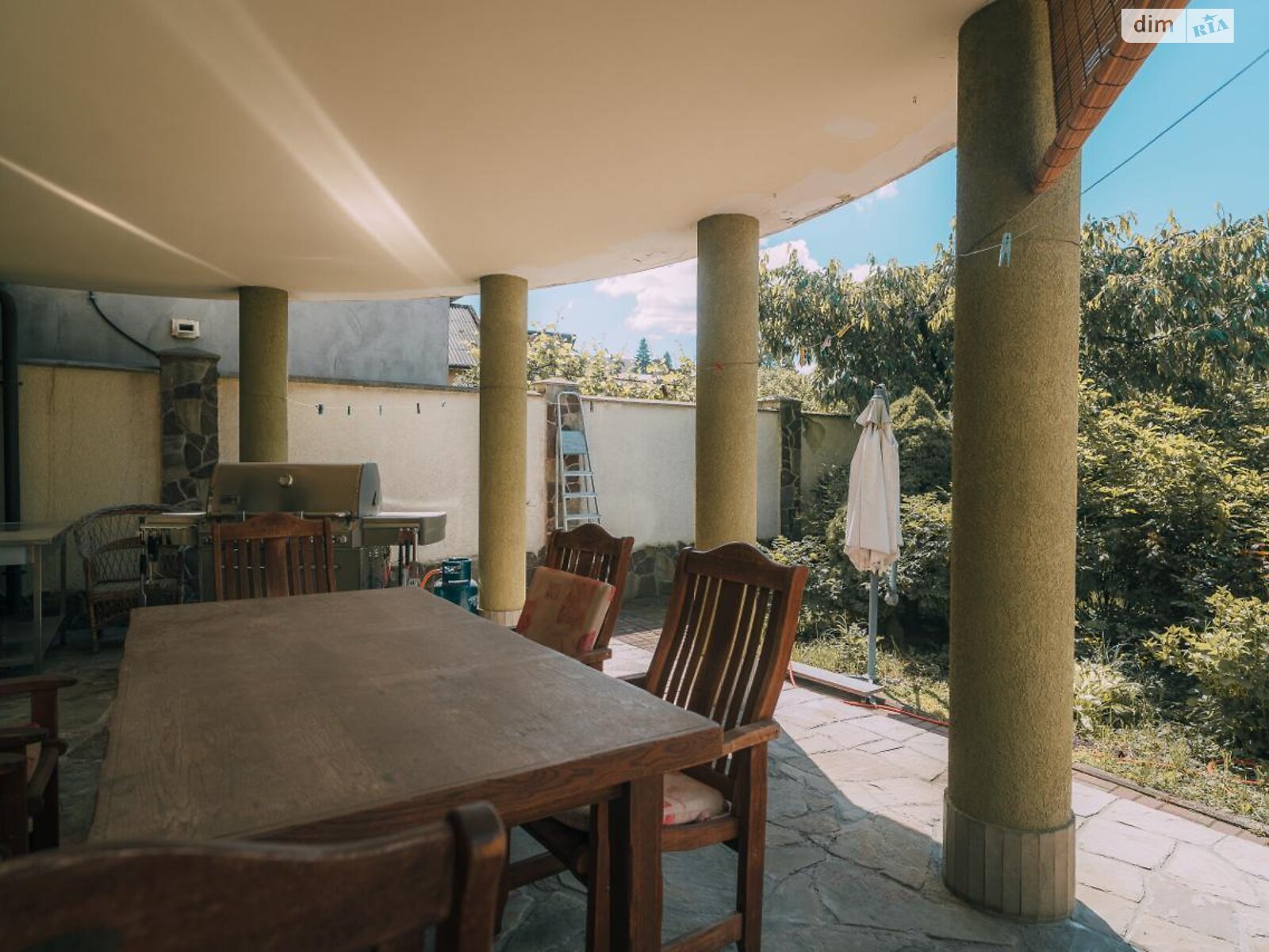 трехэтажный дом с гаражом, 330.9 кв. м, кирпич. Продажа в Ивано-Франковске фото 1 трехэтажный дом с гаражом, 330.9 кв. м, кирпич. Продажа в Ивано-Франковске фото 1