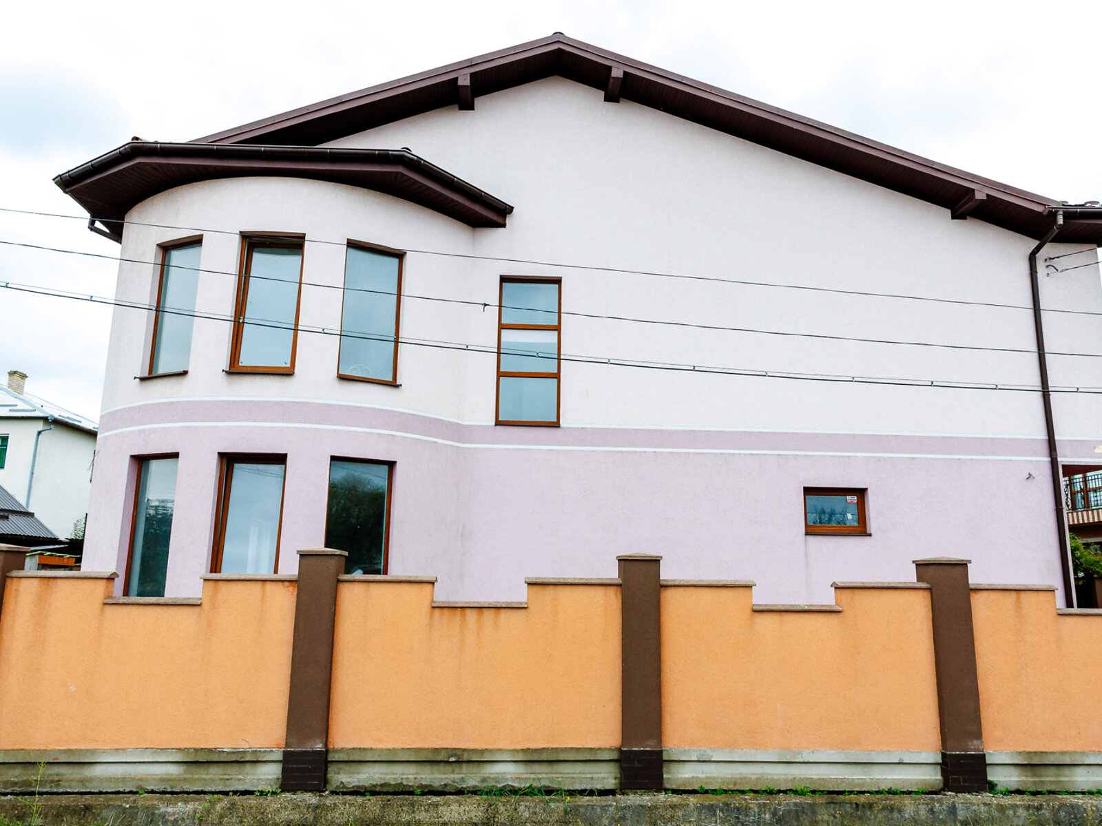 двухэтажный дом с балконом, 186.6 кв. м, кирпич. Продажа в Ивано-Франковске район Опришовцы фото 1 двухэтажный дом с балконом, 186.6 кв. м, кирпич. Продажа в Ивано-Франковске район Опришовцы фото 1