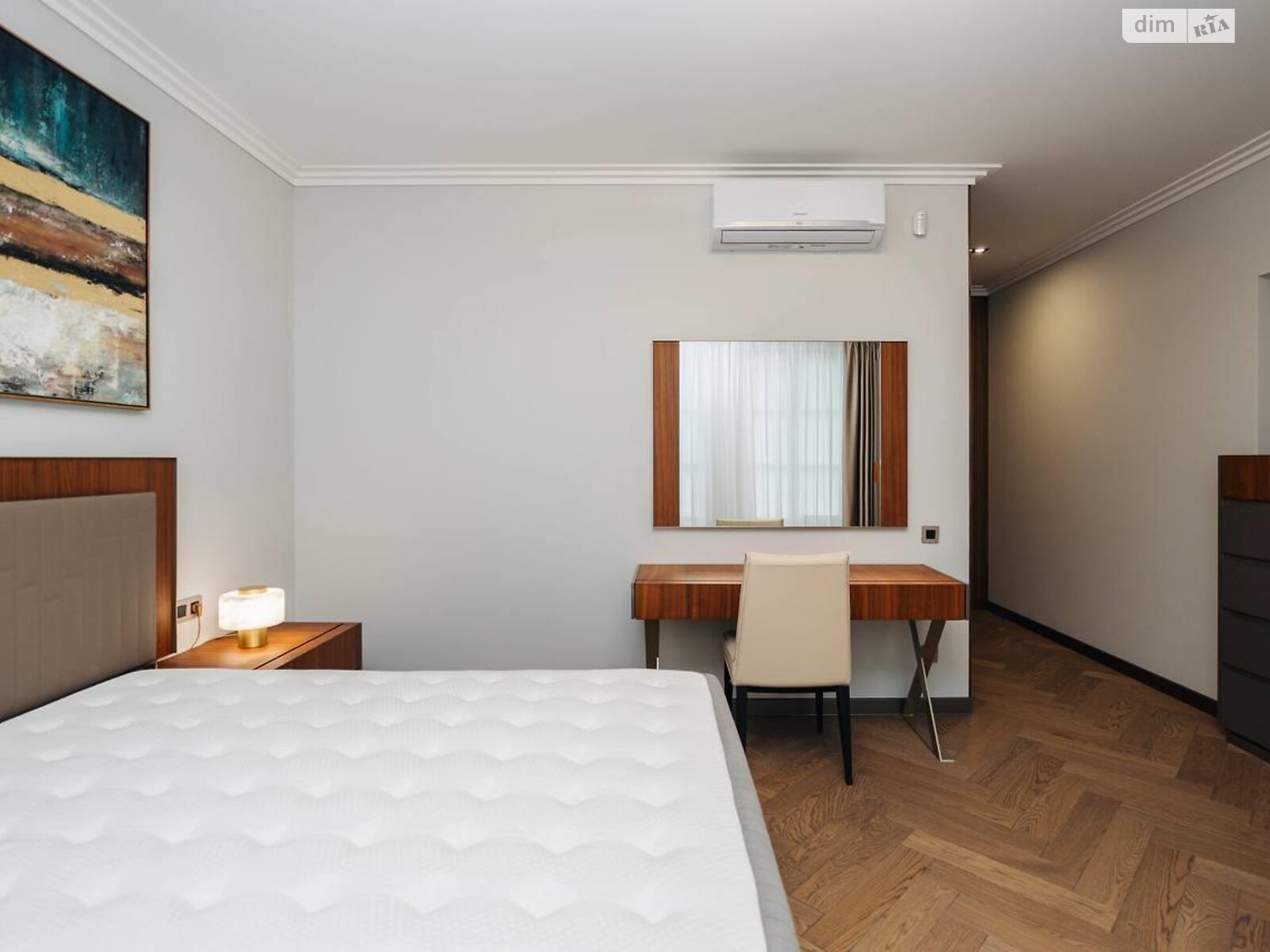 двоповерховий будинок з гаражем, 420 кв. м, цегла. Продаж у Івано-Франківську фото 1 двоповерховий будинок з гаражем, 420 кв. м, цегла. Продаж у Івано-Франківську фото 1
