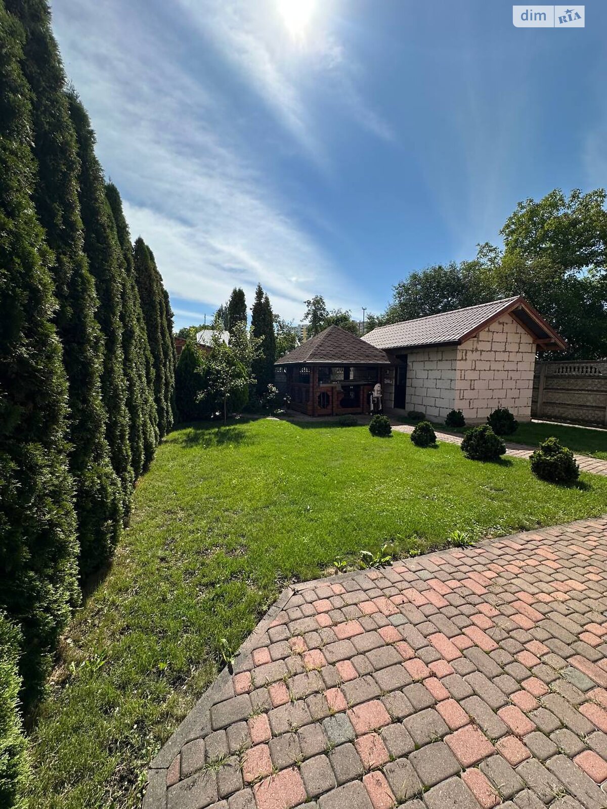 триповерховий будинок з гаражем, 260 кв. м, цегла. Продаж в Івано-Франківську, район Майзлі фото 1 триповерховий будинок з гаражем, 260 кв. м, цегла. Продаж в Івано-Франківську, район Майзлі фото 1