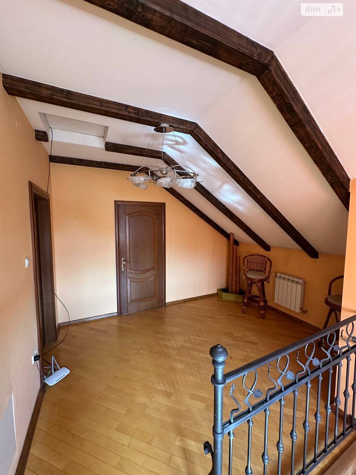 триповерховий будинок з гаражем, 260 кв. м, цегла. Продаж в Івано-Франківську, район Майзлі фото 1 триповерховий будинок з гаражем, 260 кв. м, цегла. Продаж в Івано-Франківську, район Майзлі фото 1