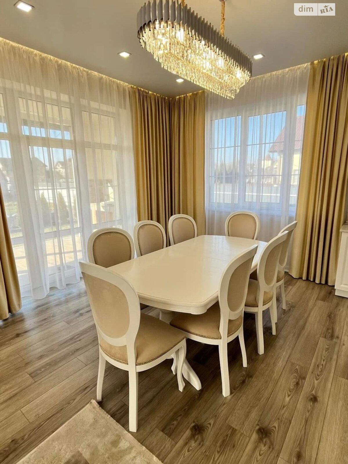 двухэтажный дом с гаражом, 180 кв. м, кирпич. Продажа в Ивано-Франковске район Набережная фото 1 двухэтажный дом с гаражом, 180 кв. м, кирпич. Продажа в Ивано-Франковске район Набережная фото 1