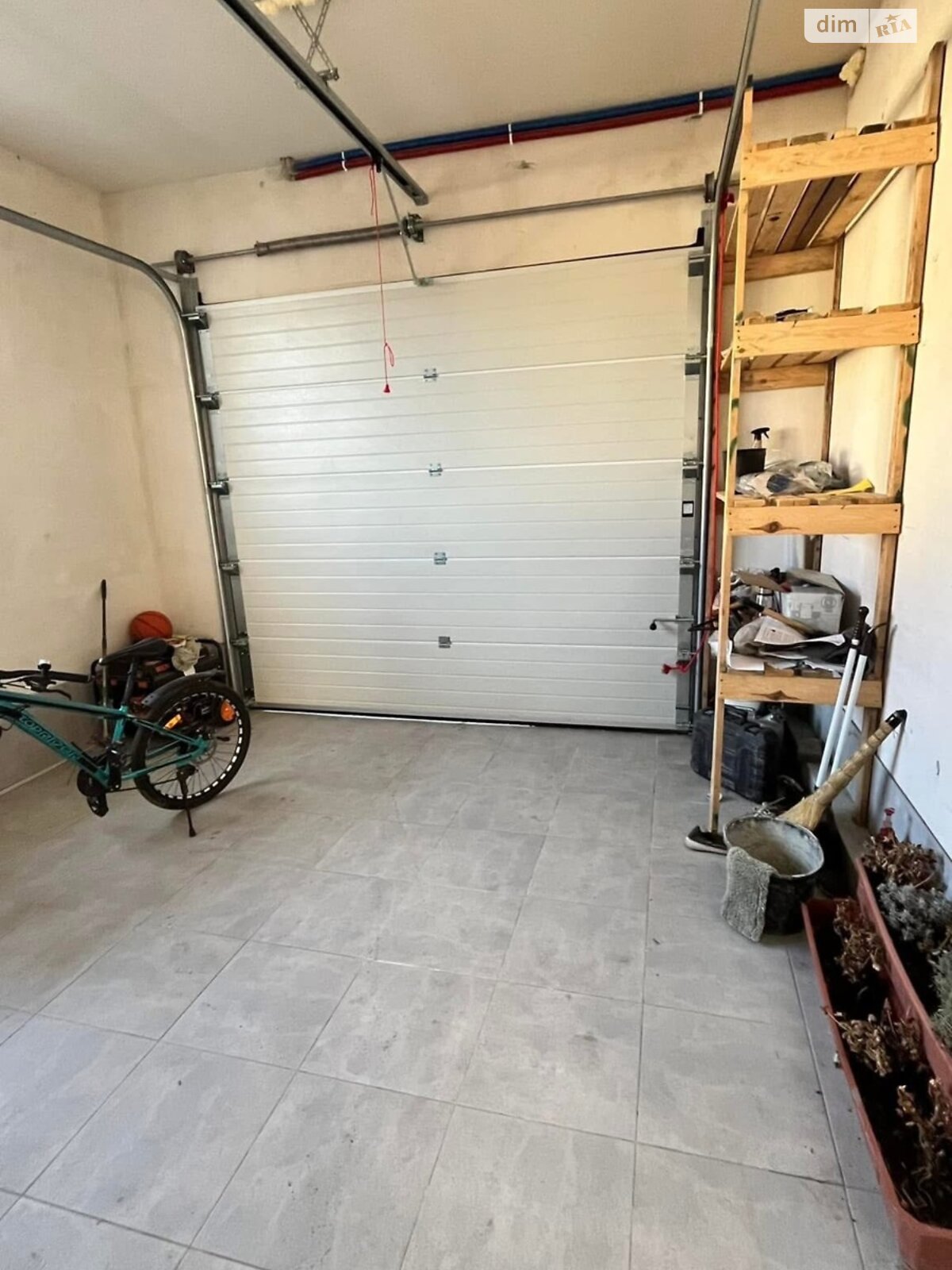 двухэтажный дом с гаражом, 180 кв. м, кирпич. Продажа в Ивано-Франковске район Набережная фото 1 двухэтажный дом с гаражом, 180 кв. м, кирпич. Продажа в Ивано-Франковске район Набережная фото 1