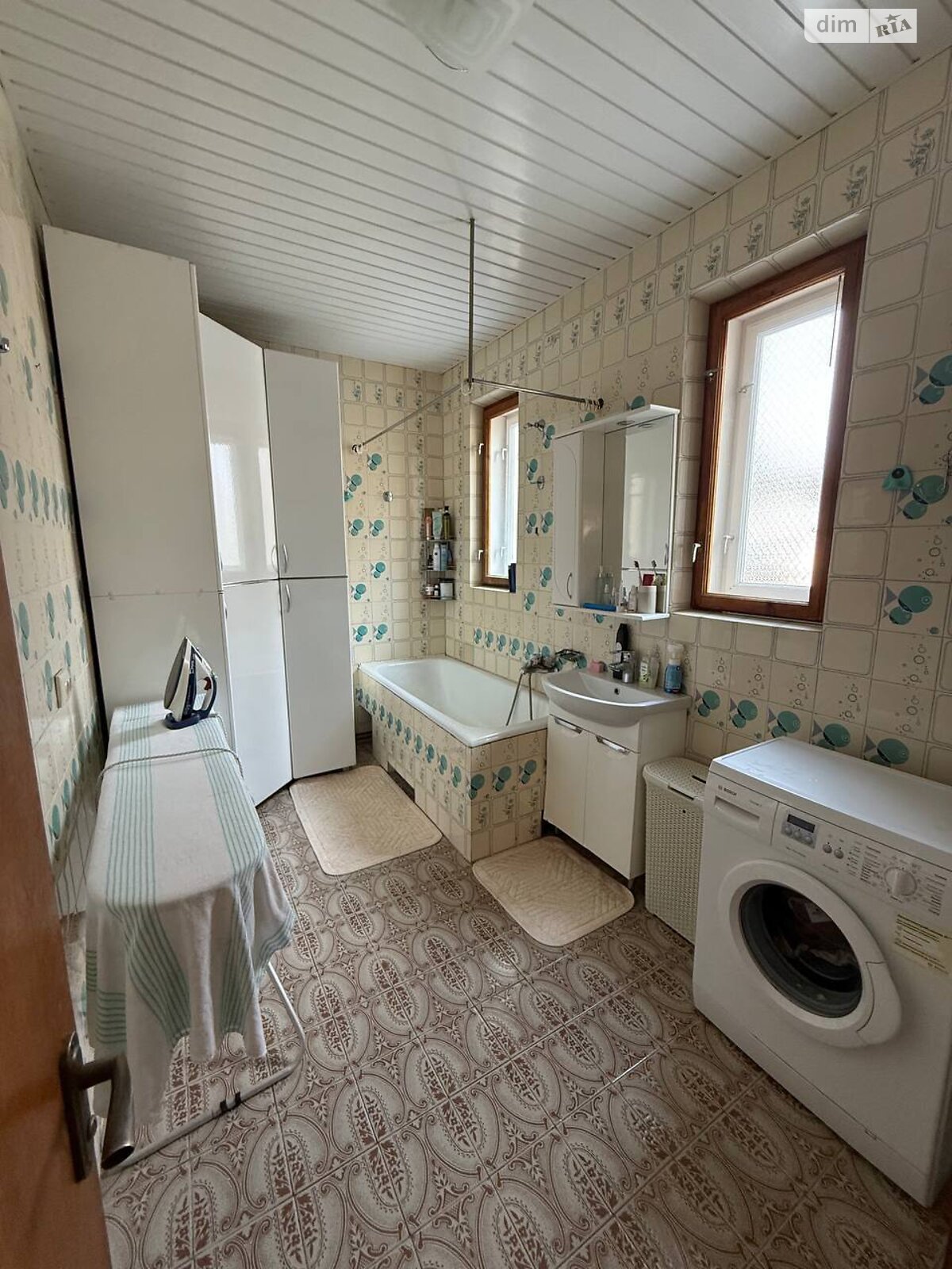 триповерховий будинок з верандою, 343.8 кв. м, цегла. Продаж в Івано-Франківську, район Опришівці фото 1