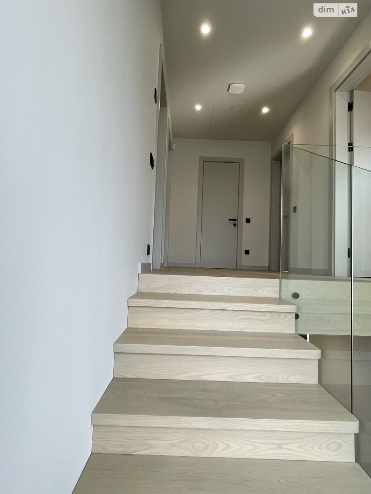 двоповерховий будинок, 170 кв. м, цегла. Продаж в Івано-Франківську, район Пасічна фото 1 двоповерховий будинок, 170 кв. м, цегла. Продаж в Івано-Франківську, район Пасічна фото 1