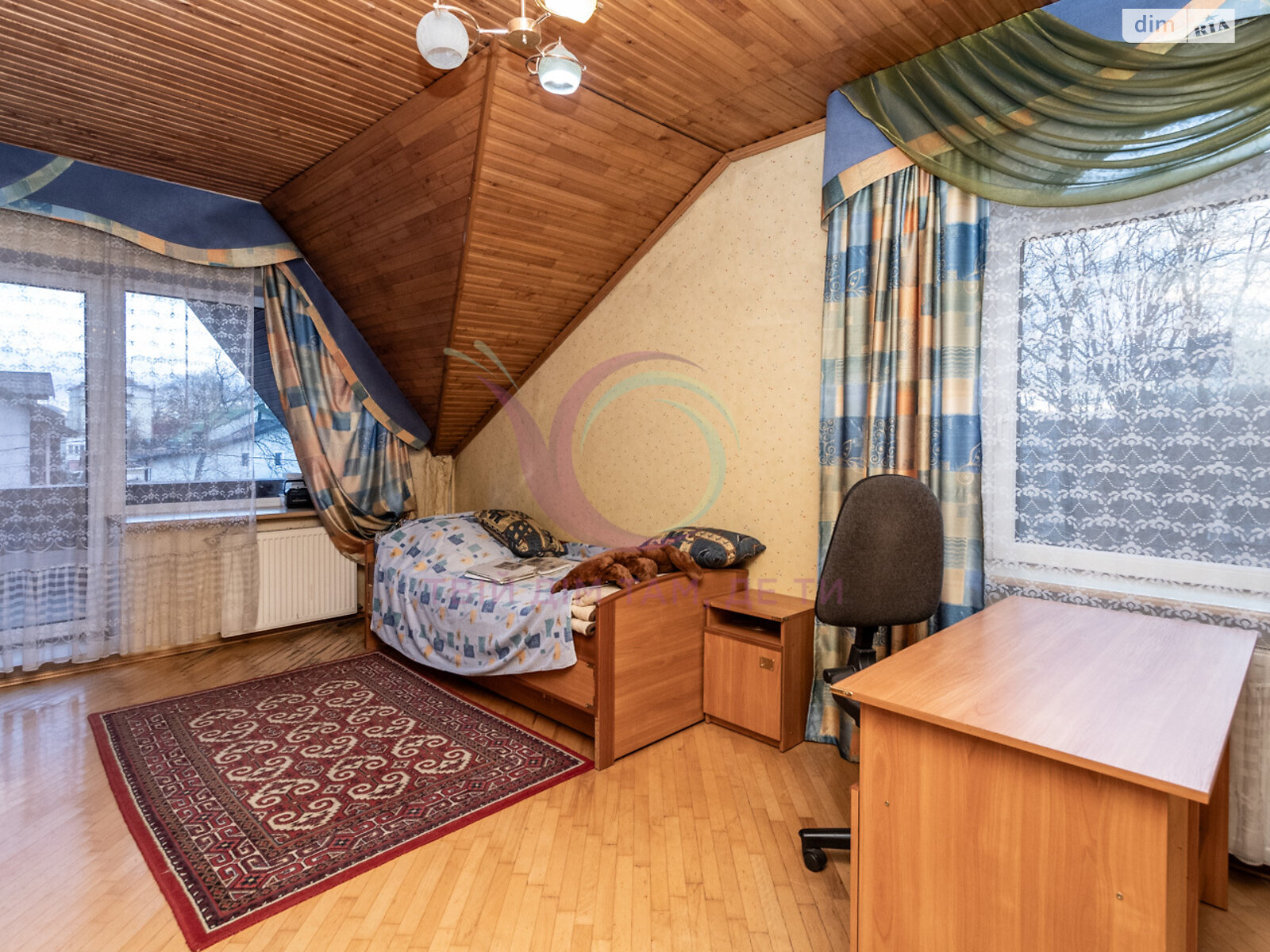 трехэтажный дом с гаражом, 404 кв. м, кирпич. Продажа в Ивано-Франковске район Позитрон фото 1 трехэтажный дом с гаражом, 404 кв. м, кирпич. Продажа в Ивано-Франковске район Позитрон фото 1