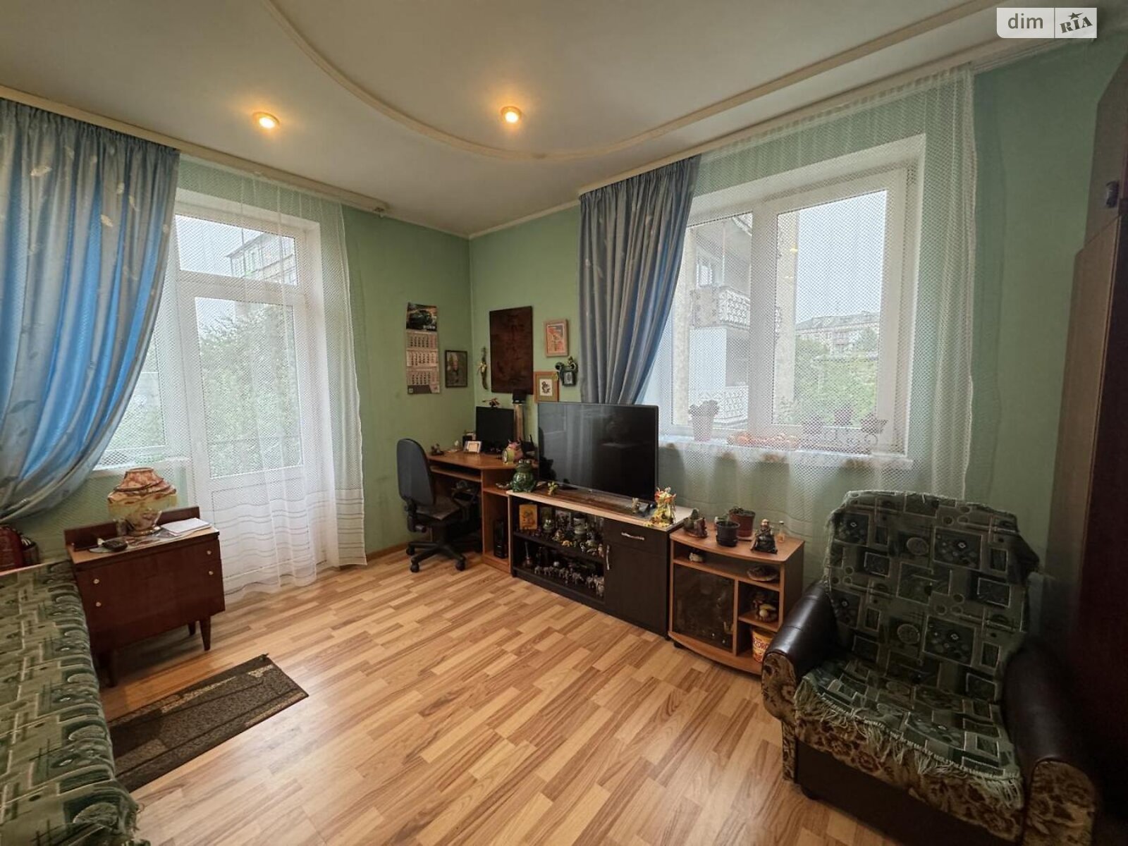 двухэтажный дом с верандой, 186 кв. м, кирпич. Продажа в Ивано-Франковске район Центр фото 1