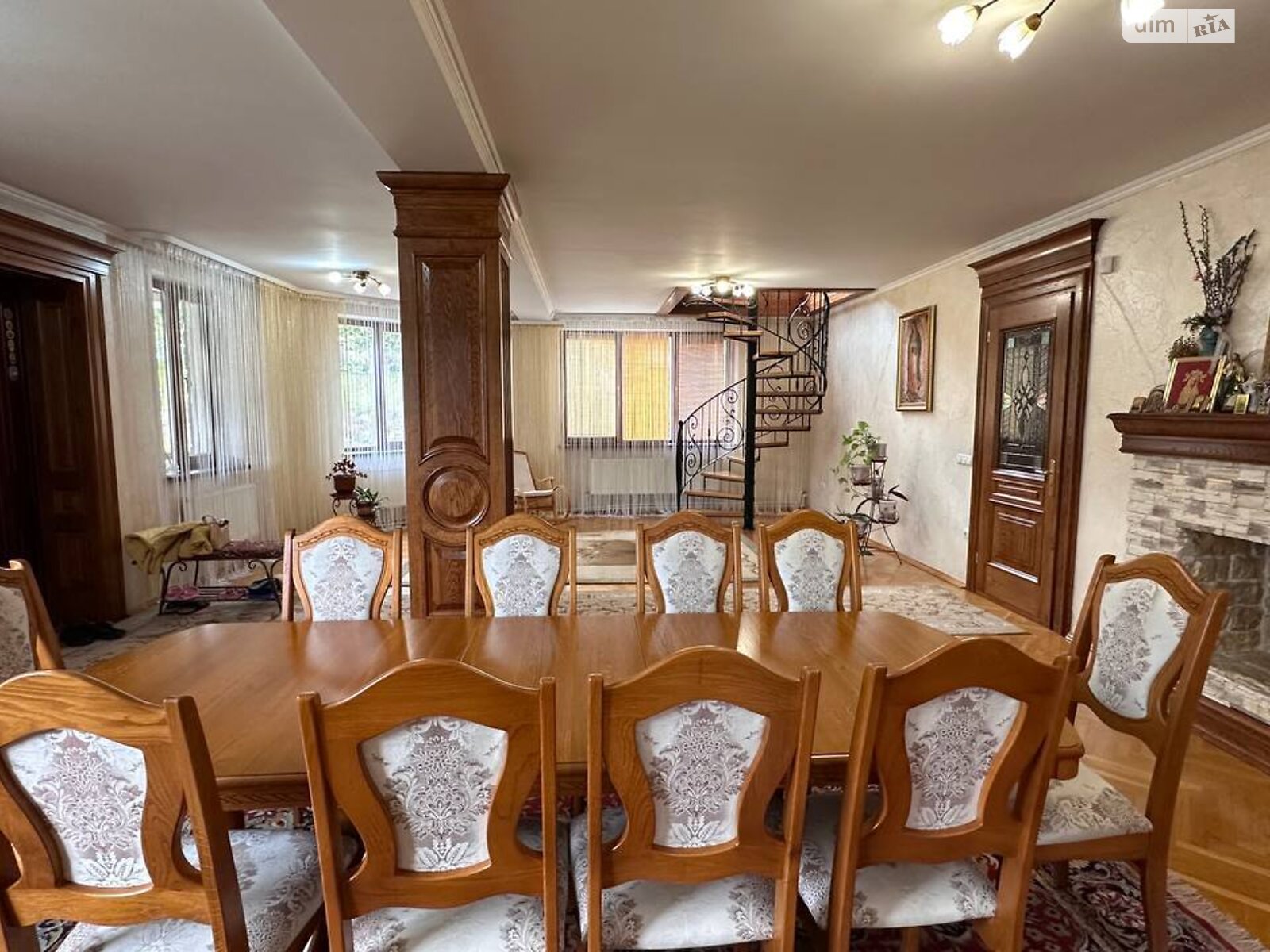 двоповерховий будинок, 300 кв. м, цегла. Продаж в Івано-Франківську, район Центр фото 1 двоповерховий будинок, 300 кв. м, цегла. Продаж в Івано-Франківську, район Центр фото 1