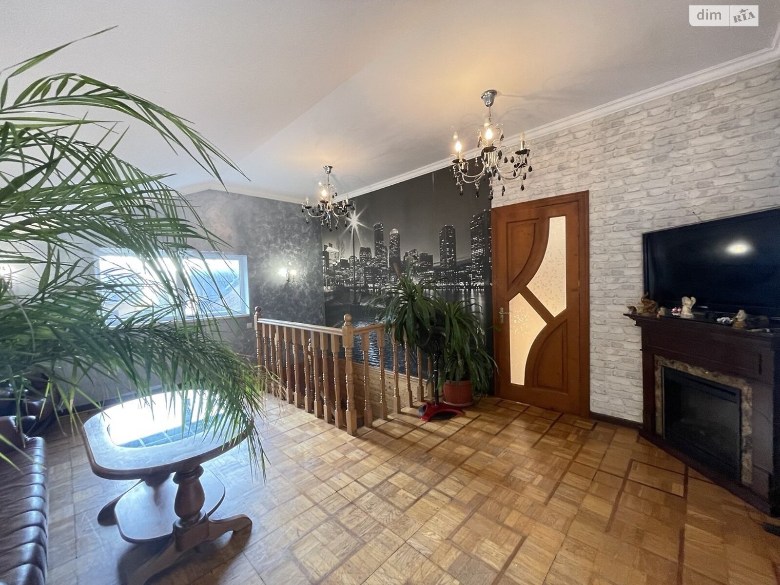 одноэтажный дом с гаражом, 134.2 кв. м, кирпич. Продажа в Ивано-Франковске район Центр фото 1 одноэтажный дом с гаражом, 134.2 кв. м, кирпич. Продажа в Ивано-Франковске район Центр фото 1