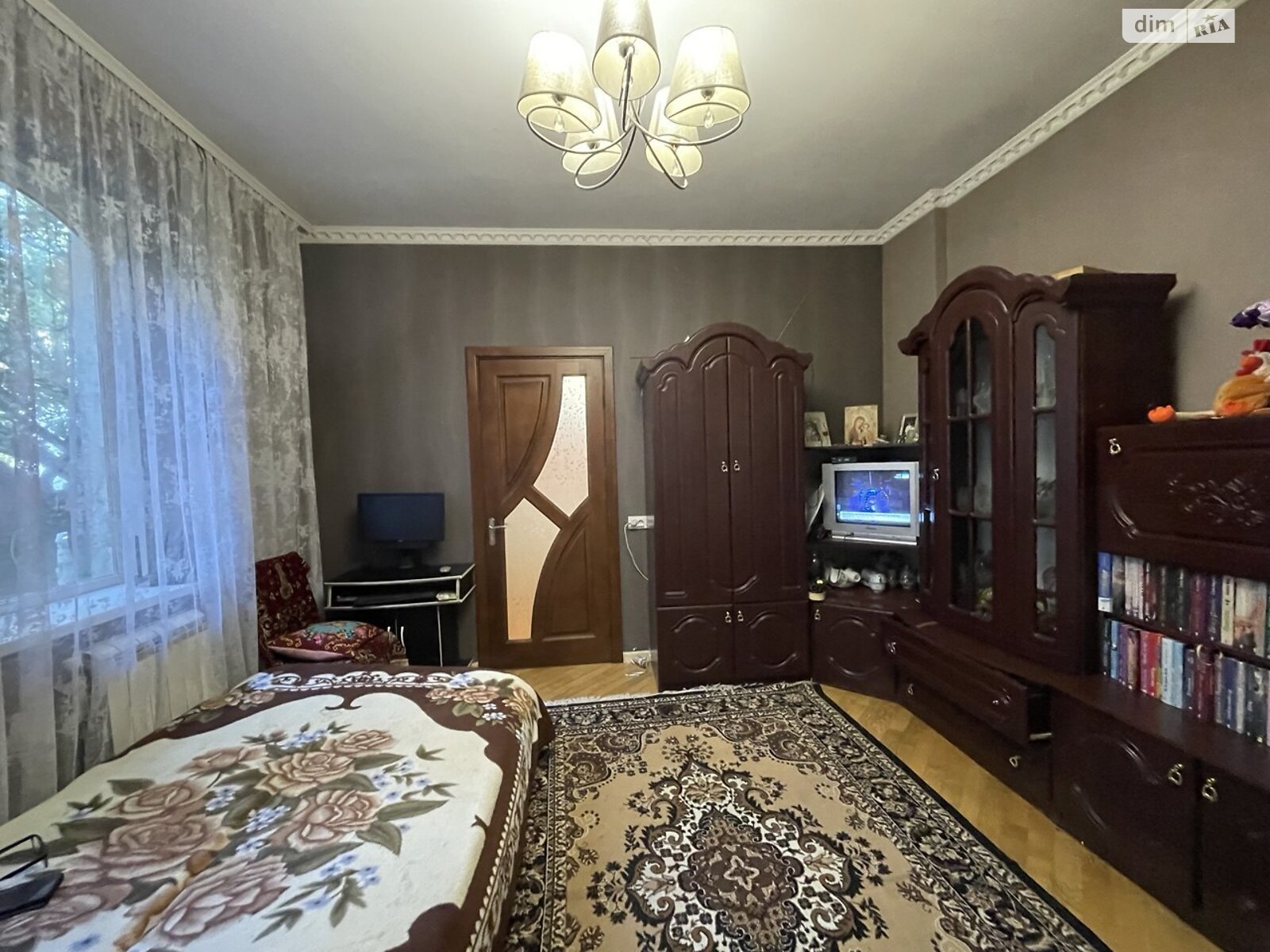 одноэтажный дом с гаражом, 134.2 кв. м, кирпич. Продажа в Ивано-Франковске район Центр фото 1 одноэтажный дом с гаражом, 134.2 кв. м, кирпич. Продажа в Ивано-Франковске район Центр фото 1