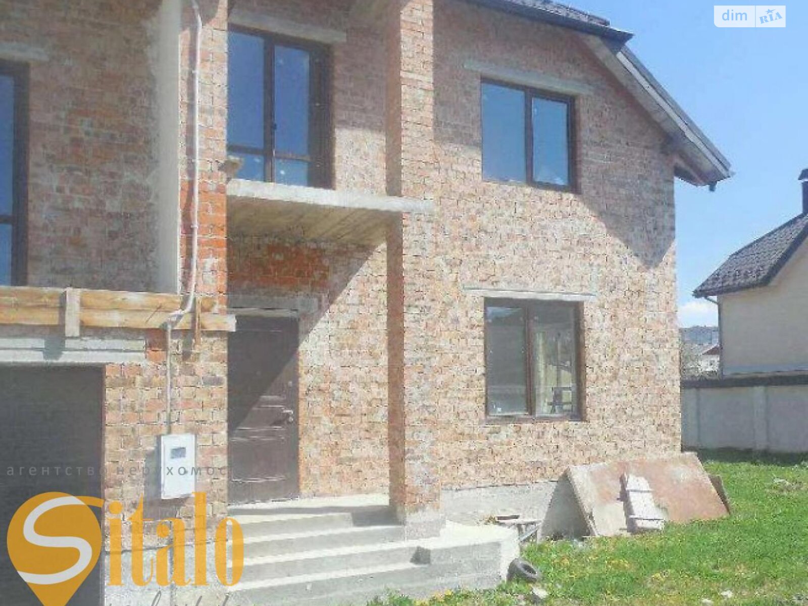 двухэтажный дом, 235 кв. м, кирпич. Продажа в Ивано-Франковске район Центр фото 1 двухэтажный дом, 235 кв. м, кирпич. Продажа в Ивано-Франковске район Центр фото 1