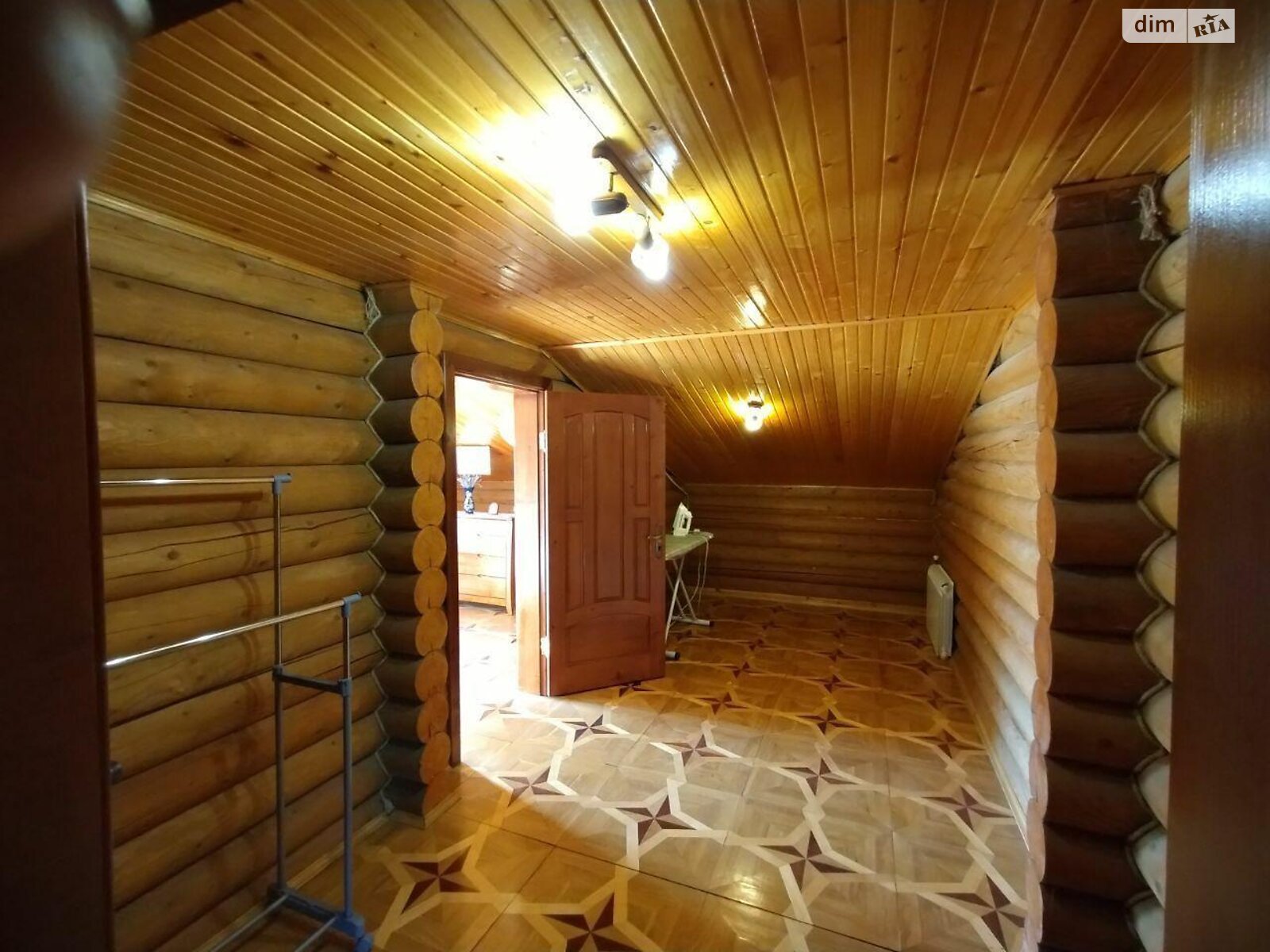 двухэтажный дом, 141.6 кв. м, сруб. Продажа в Ивано-Франковске район Центр фото 1 двухэтажный дом, 141.6 кв. м, сруб. Продажа в Ивано-Франковске район Центр фото 1