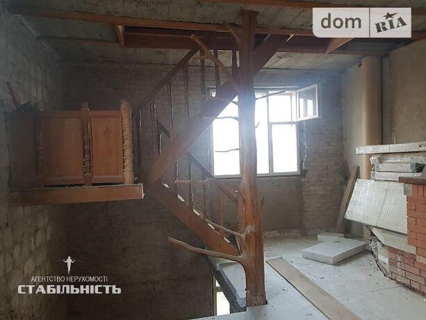 двухэтажный дом с мансардой, 212 кв. м, кирпич. Продажа в Угорниках фото 1 двухэтажный дом с мансардой, 212 кв. м, кирпич. Продажа в Угорниках фото 1