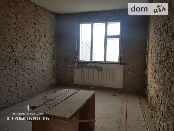 двухэтажный дом с мансардой, 212 кв. м, кирпич. Продажа в Угорниках фото 1 двухэтажный дом с мансардой, 212 кв. м, кирпич. Продажа в Угорниках фото 1