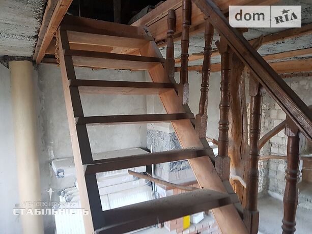 двухэтажный дом с мансардой, 212 кв. м, кирпич. Продажа в Угорниках фото 1 двухэтажный дом с мансардой, 212 кв. м, кирпич. Продажа в Угорниках фото 1